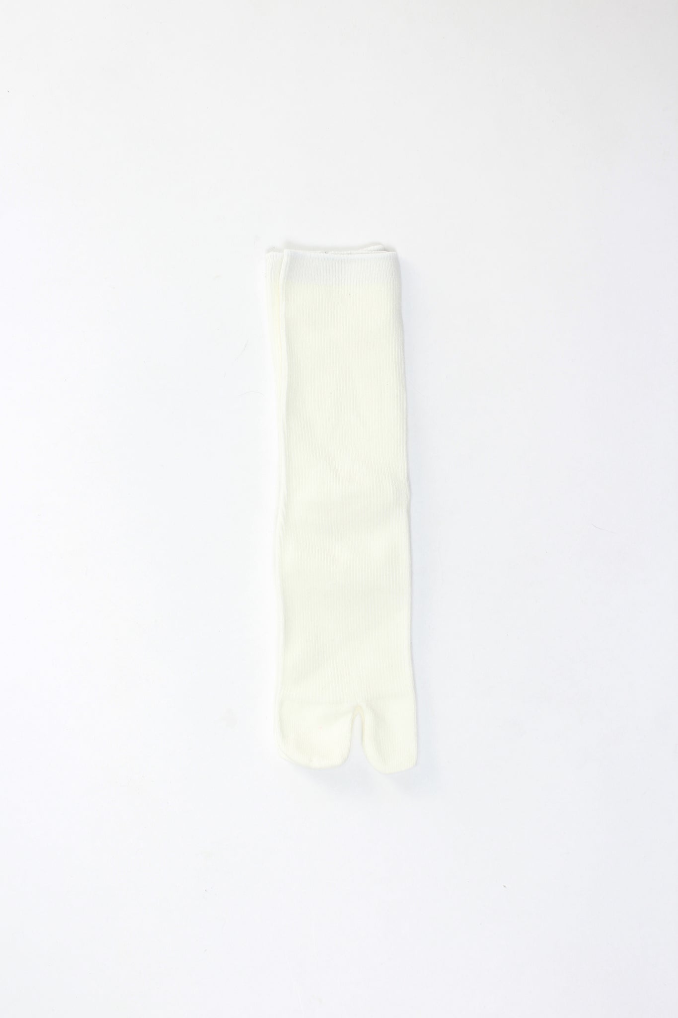 Ribbed Tabi Socks  (4 Colors)
