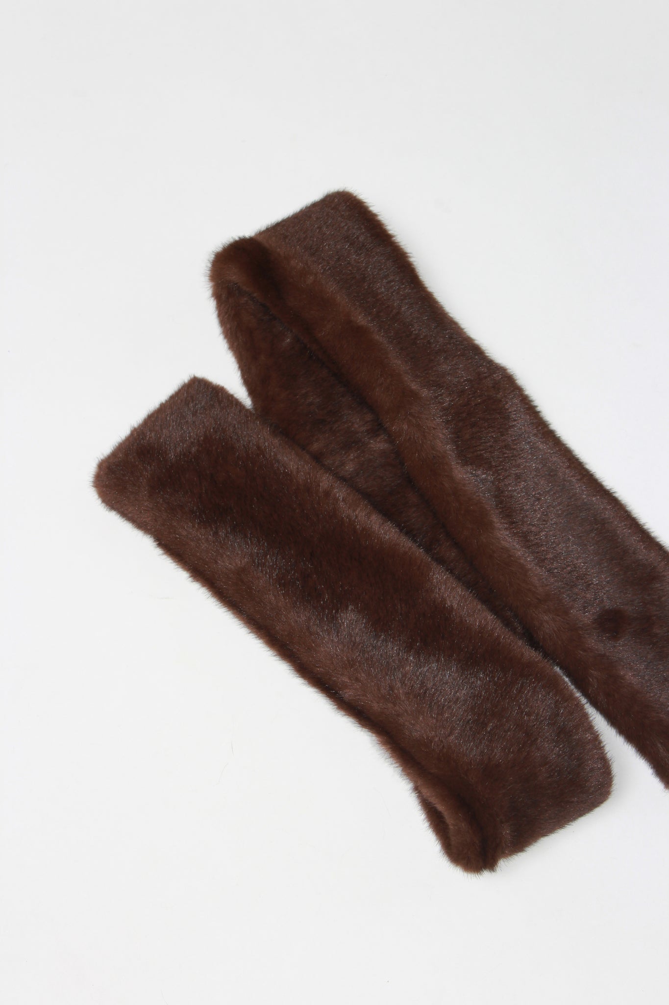 Petite Faux Fur Scarf in Brown