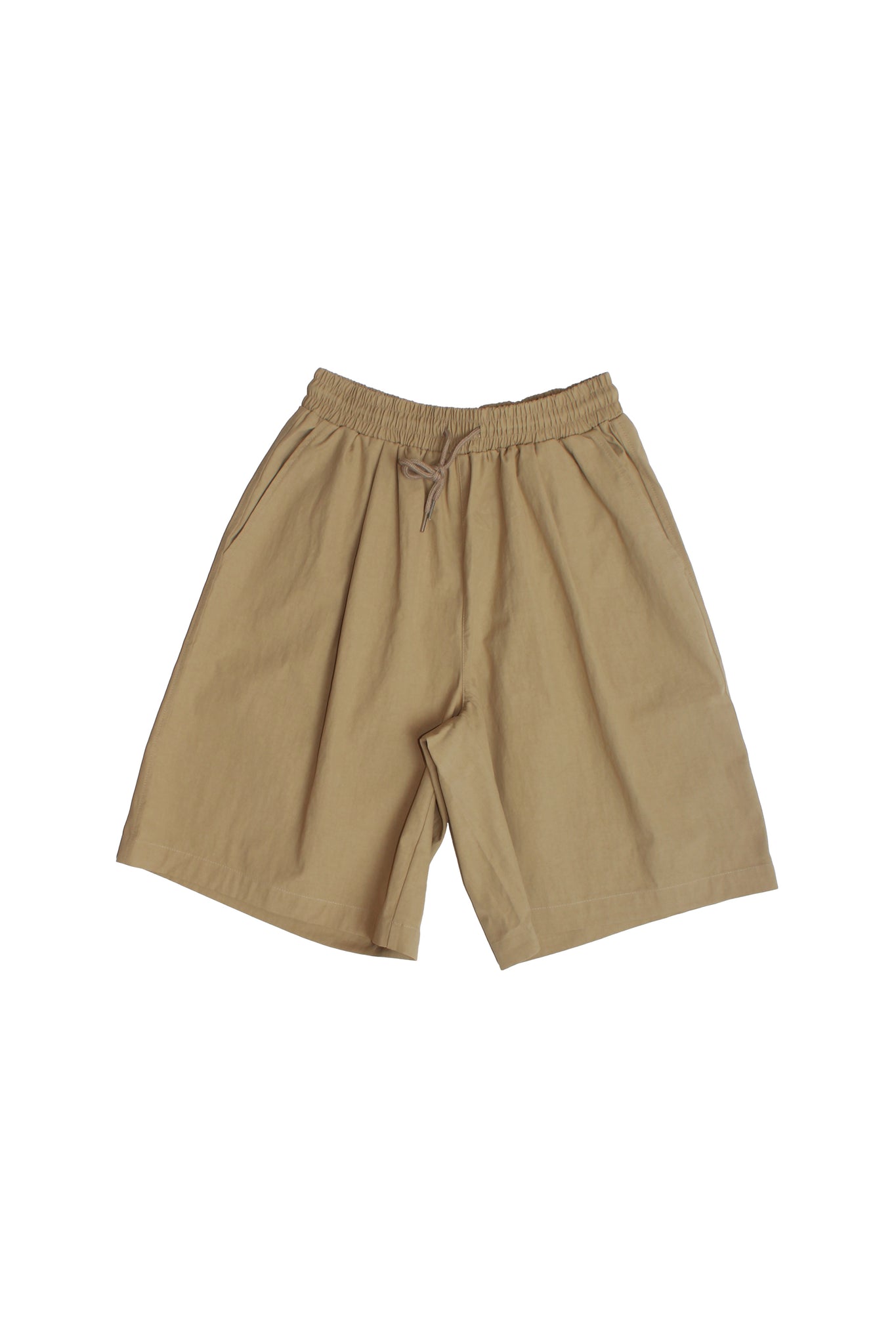 Washed Bermuda shorts in Khaki