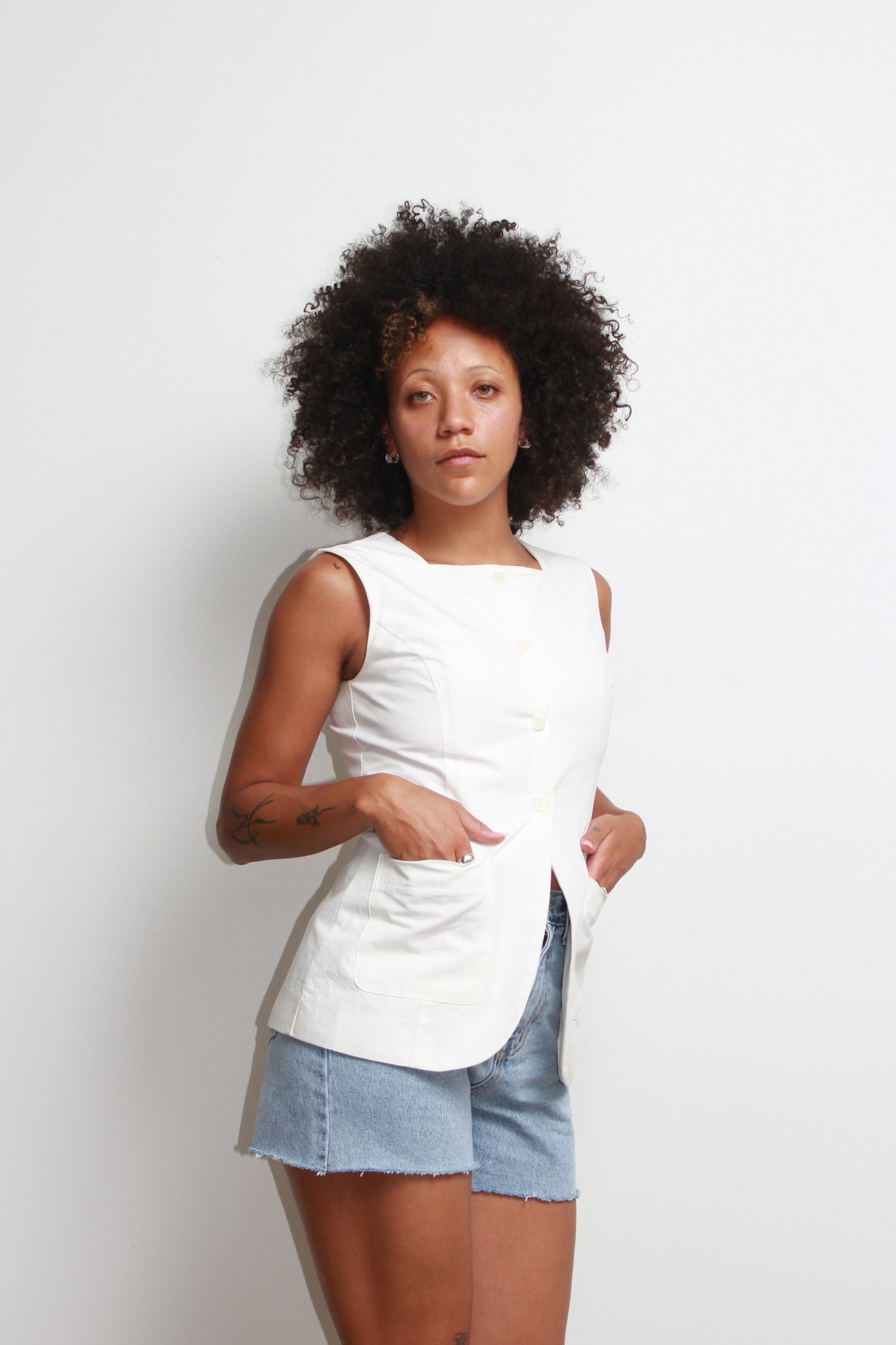 Pepper Linen Vest in White