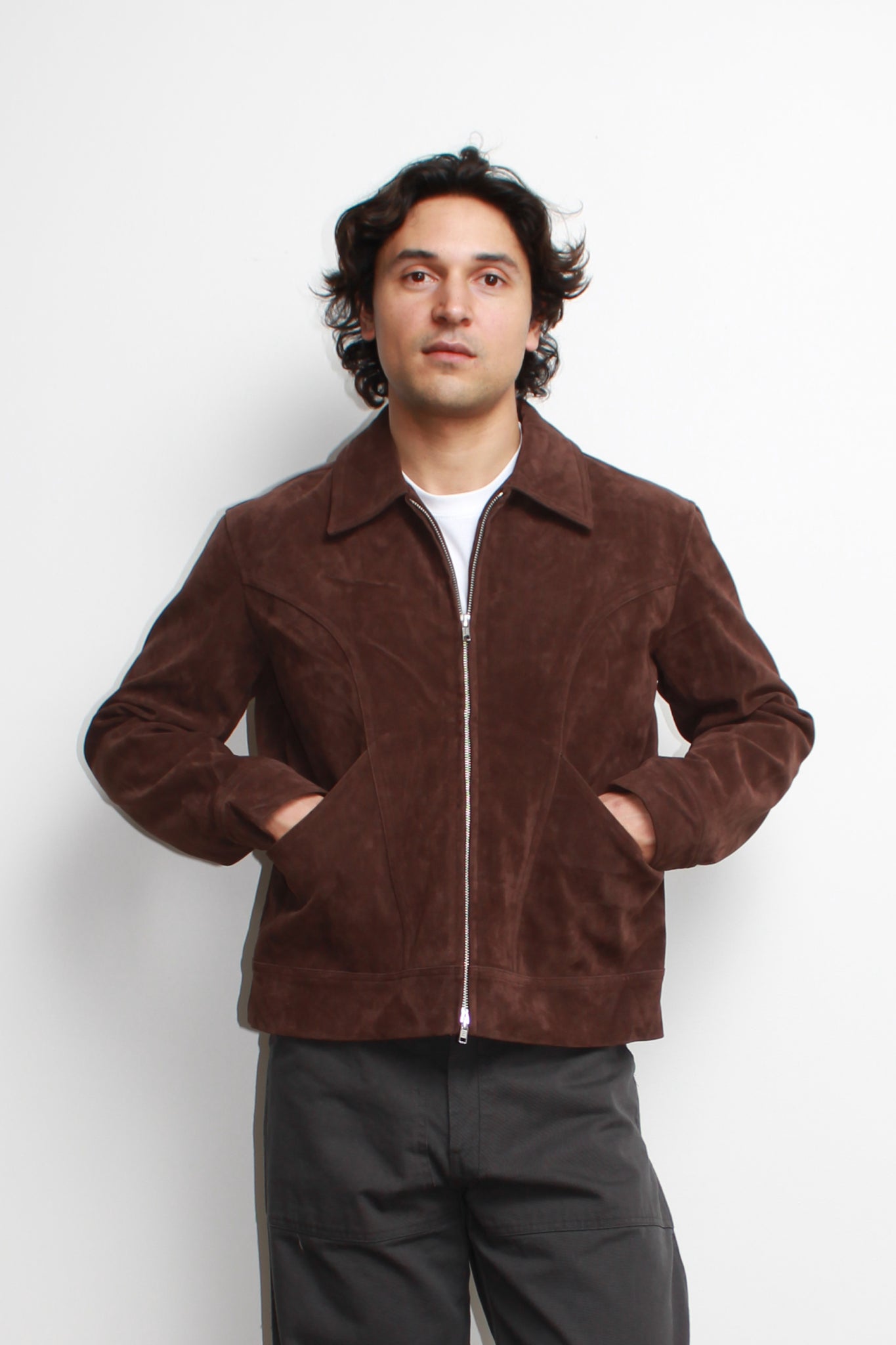 Curved suede Jacket in Brown