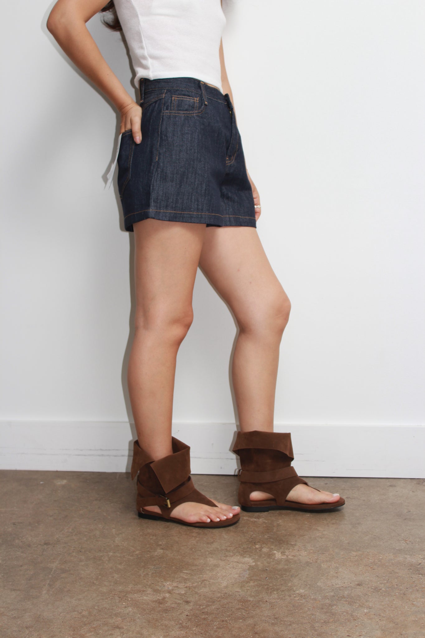 Mojo Flip Flop Boots in Brown
