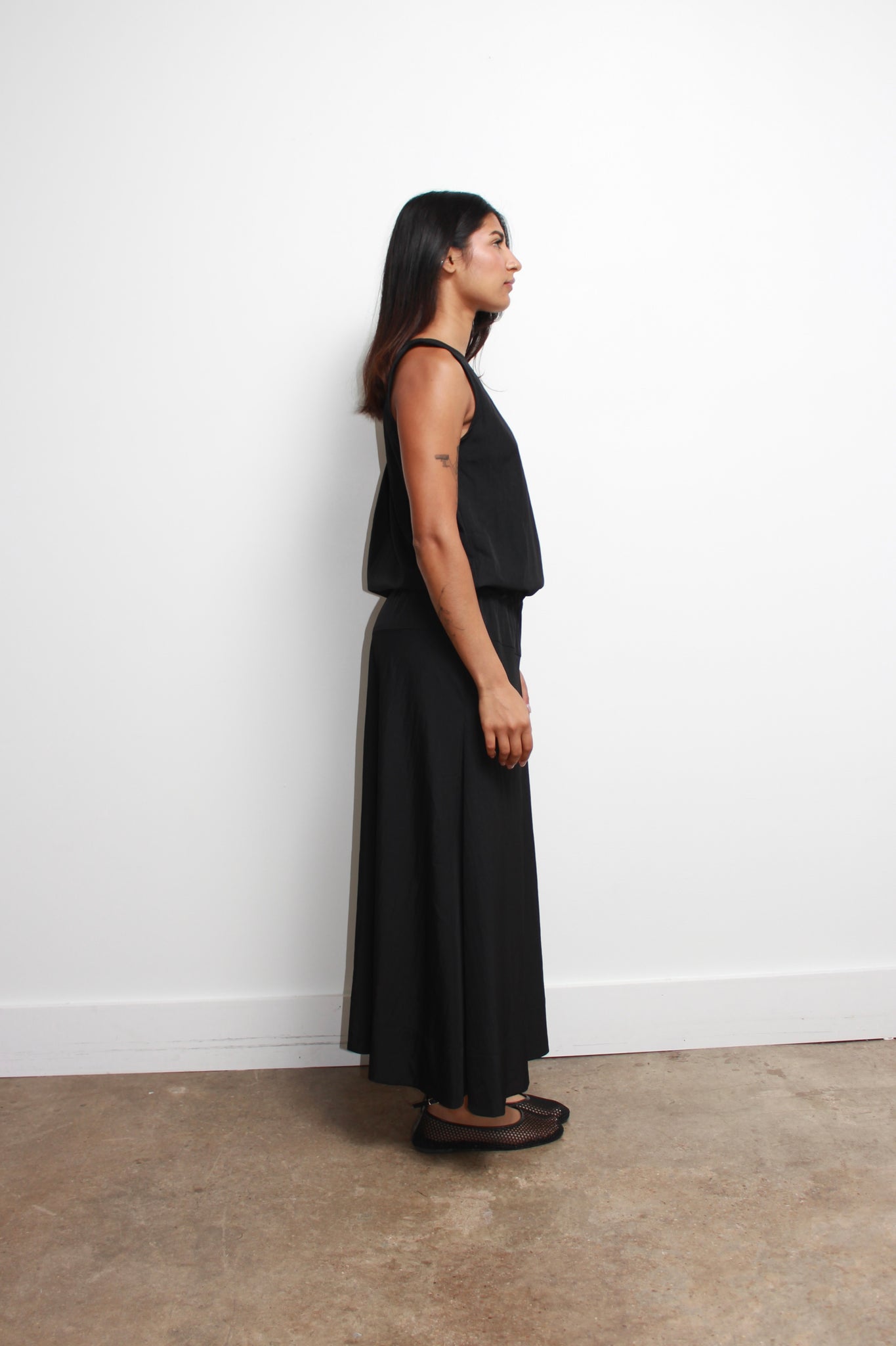 Nweol Shoulder String Dress in Black