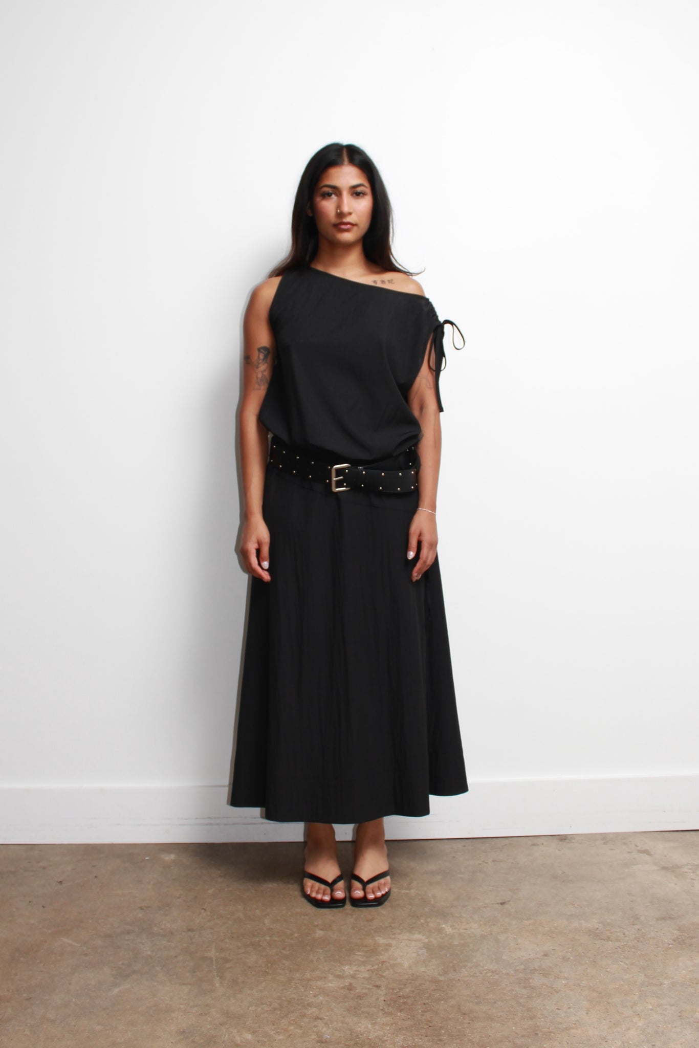 Nweol Shoulder String Dress in Black