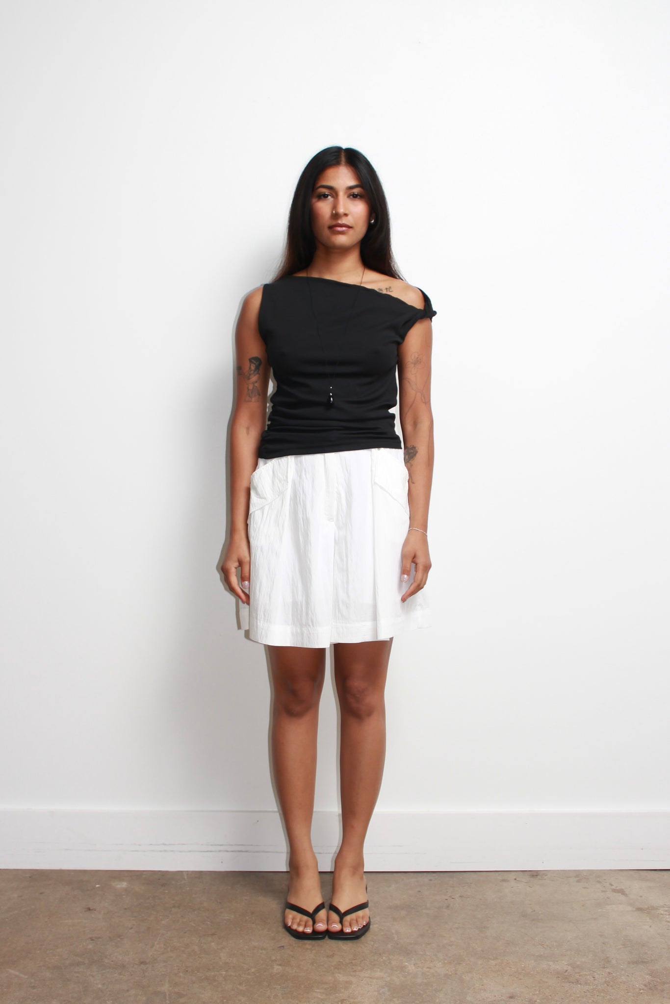 Pocket Summer Bermuda Shorts in White