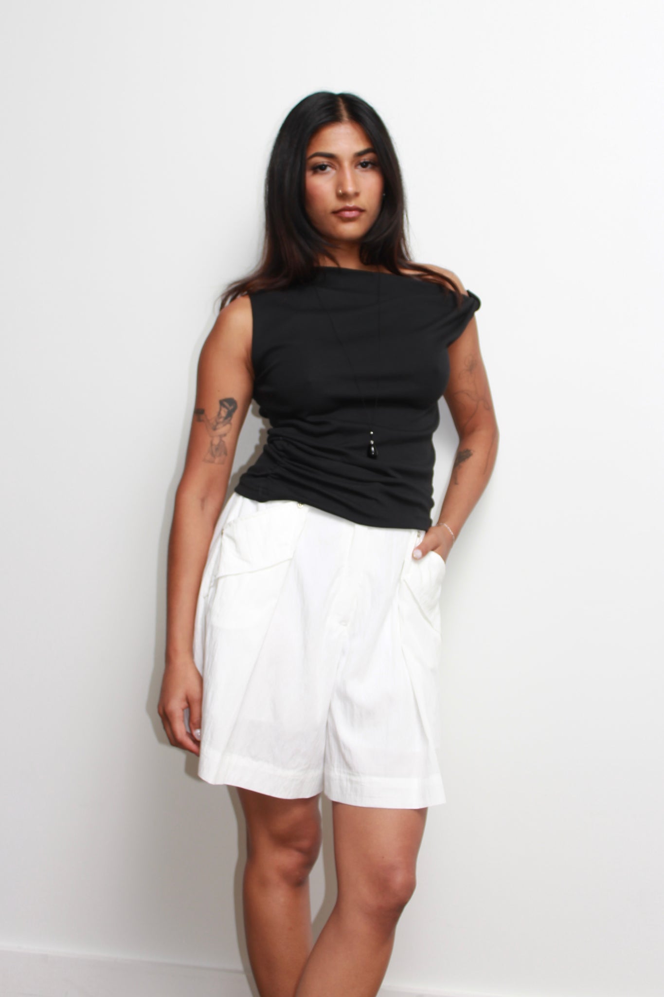 Pocket Summer Bermuda Shorts in White