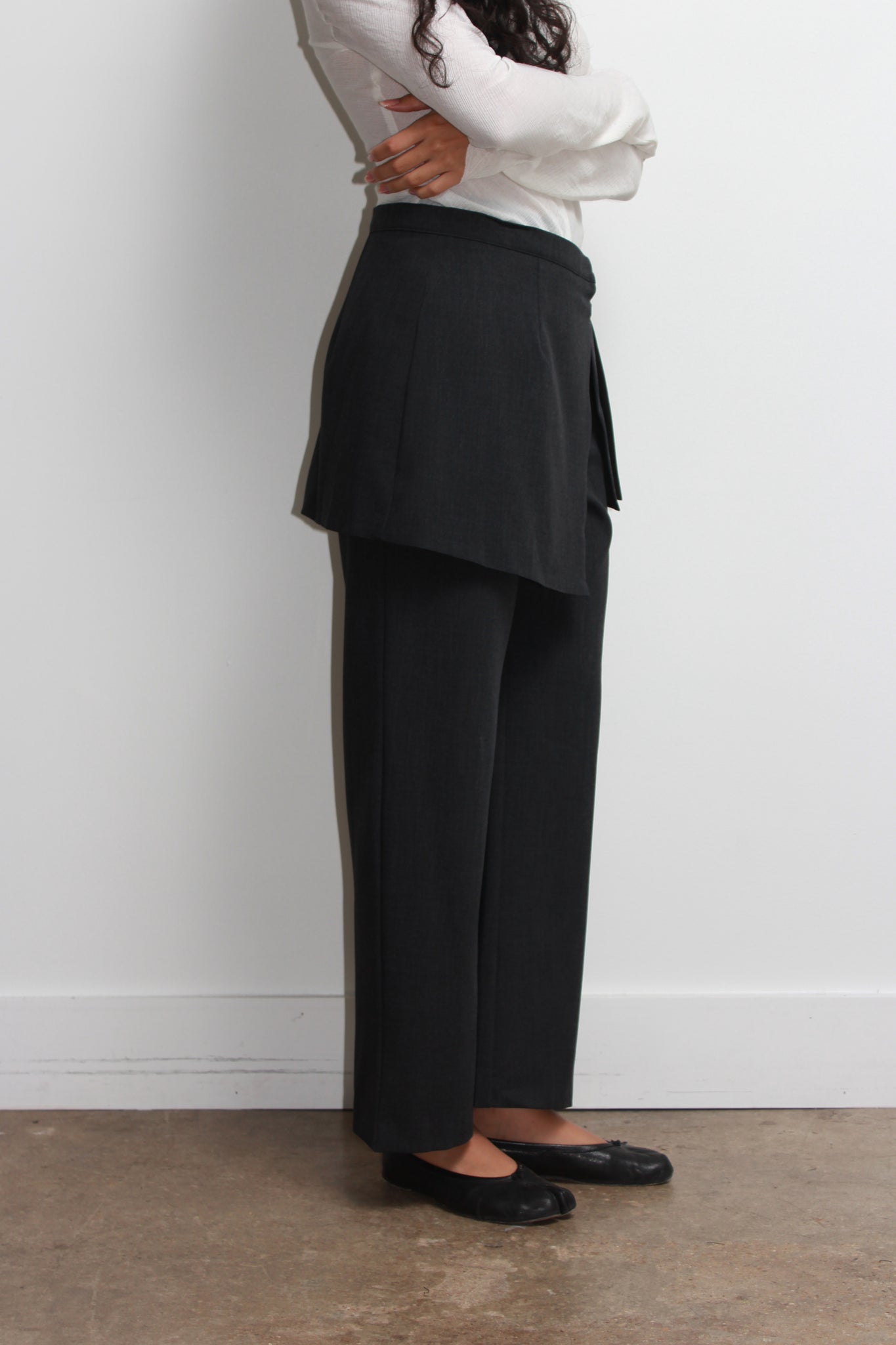 Tei Pleats Wrap Skirt Pants in Charcoal