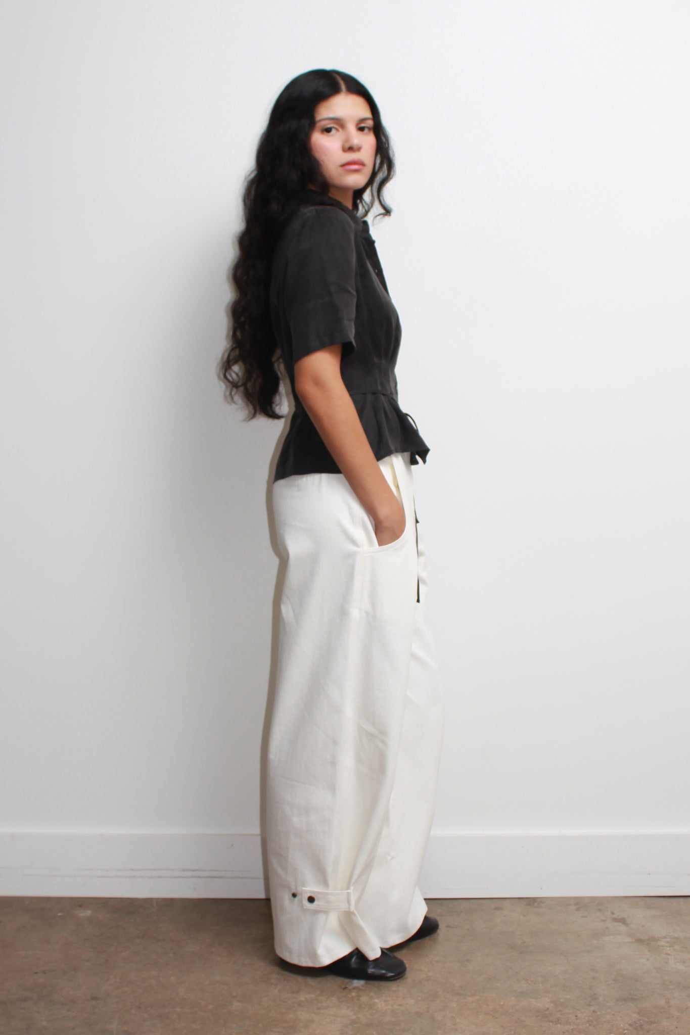 Silky Waist Pin Tuck Shirt in Charcoal