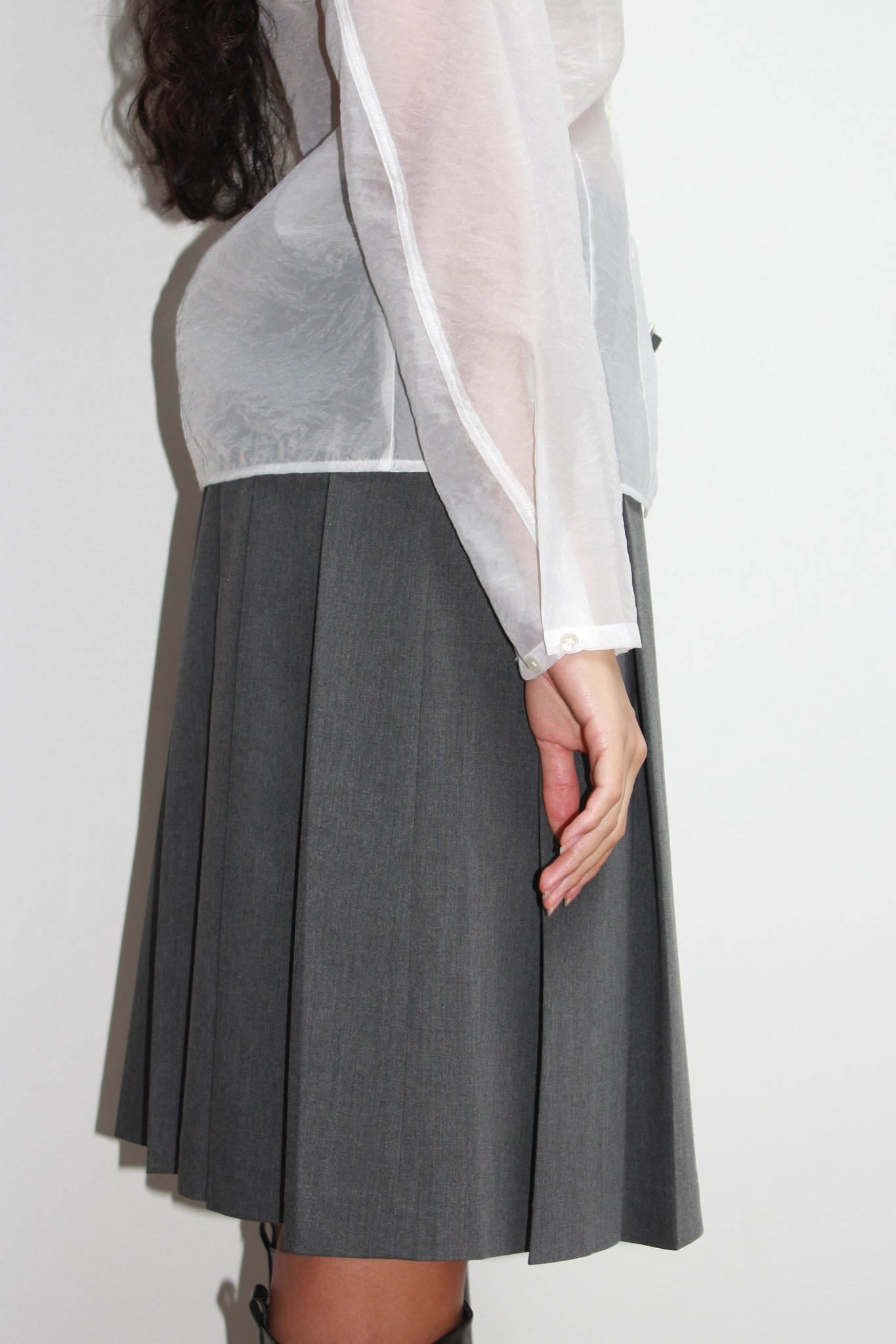 Flower Sheer Botton Up Top