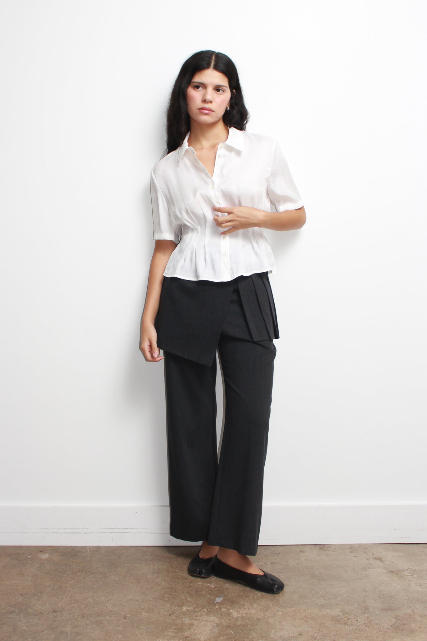 Silky Waist Pin Tuck Shirt in Off White
