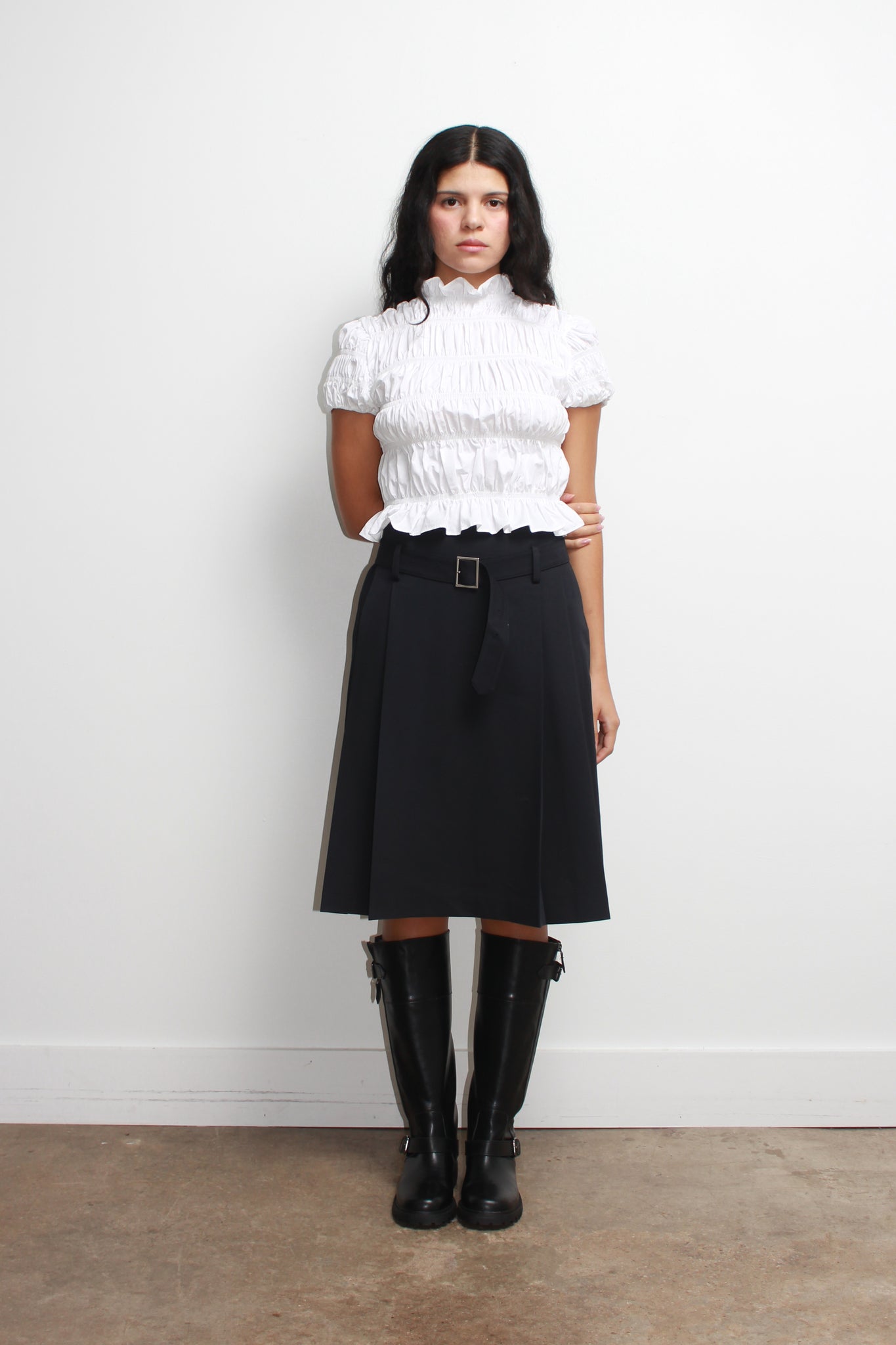 Phony Ruffle Top in White