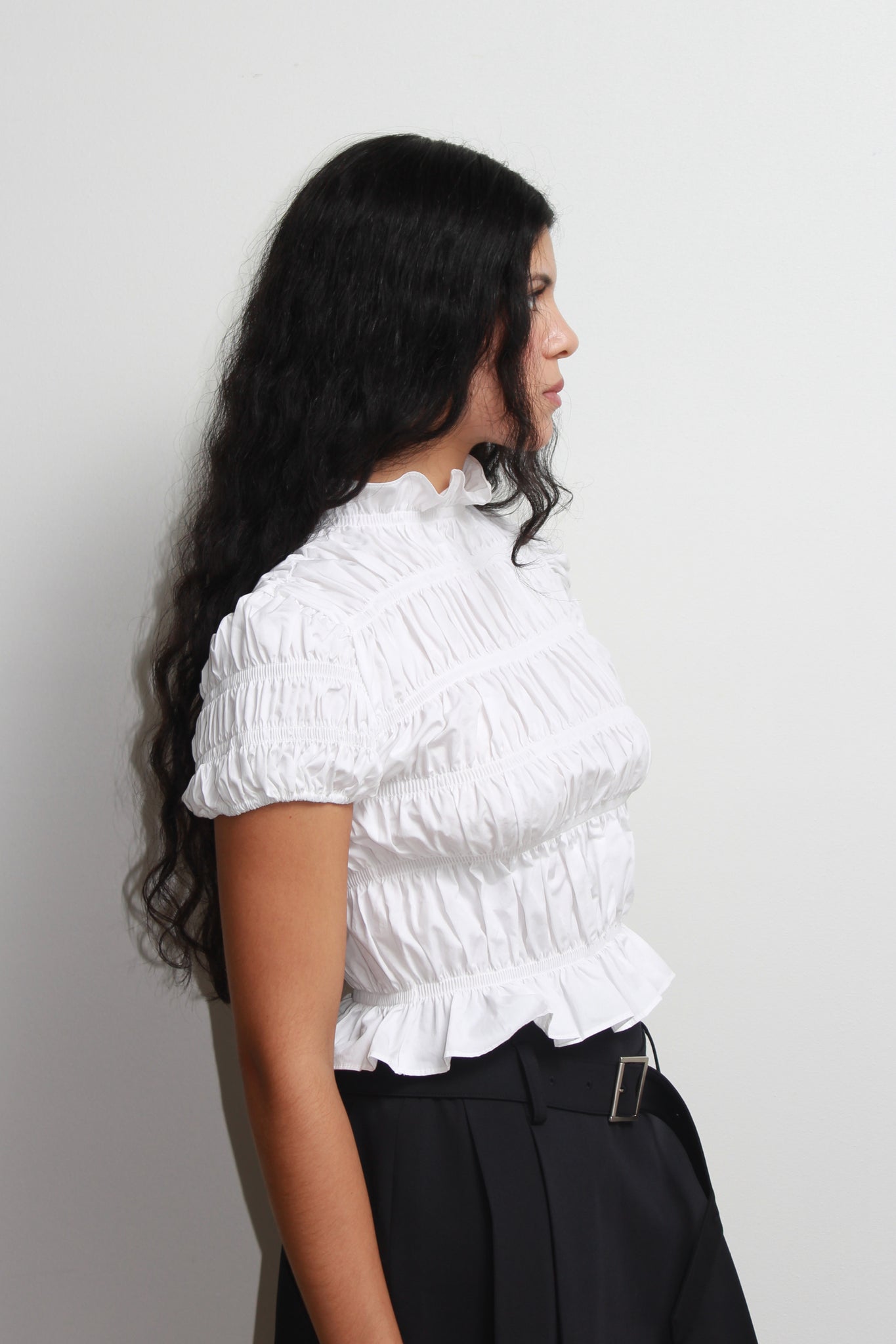 Phony Ruffle Top in White
