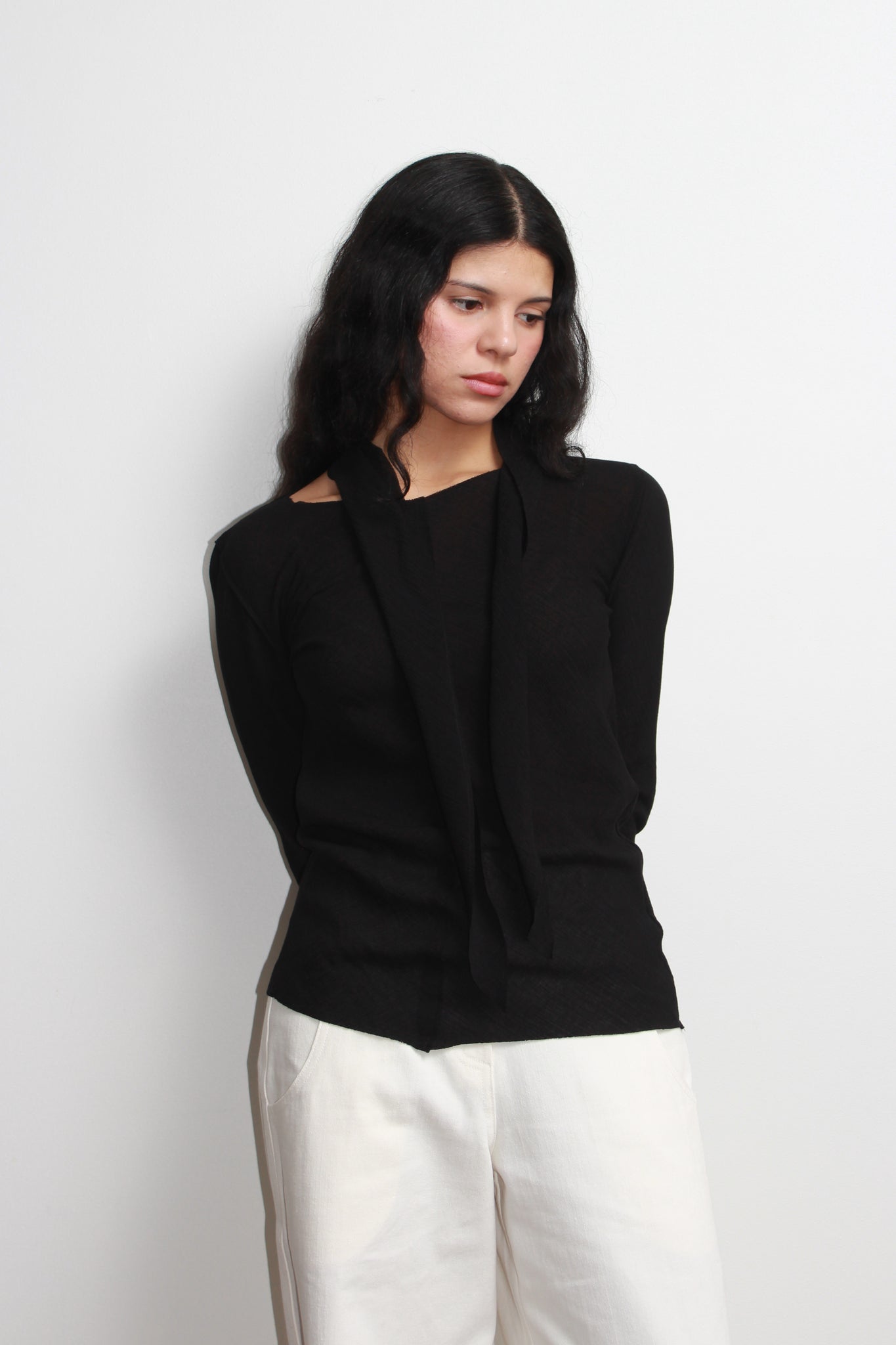 LF Scarf Top in Black