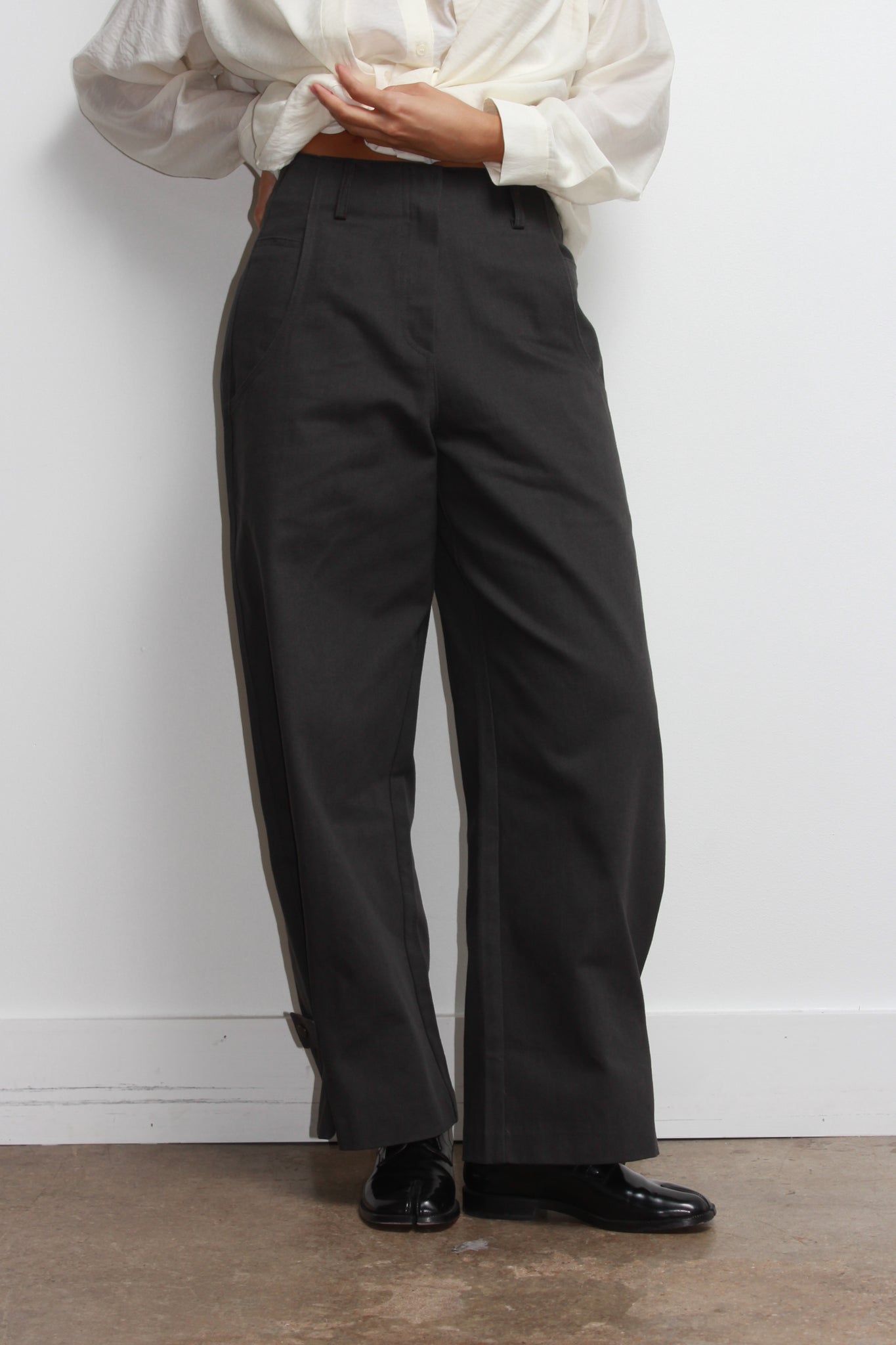 Penny Cotton Pants in Charcoal