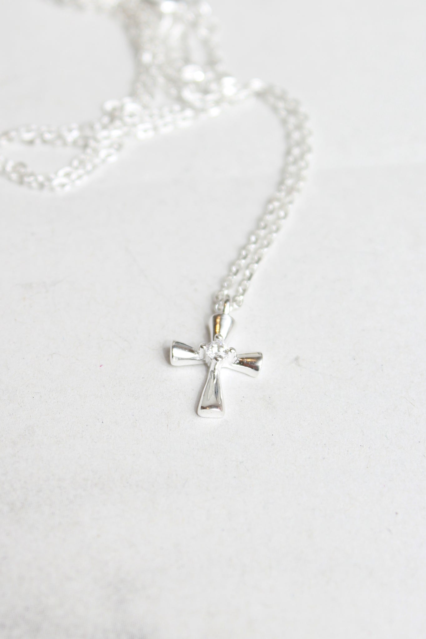 Cross Necklace in Silver