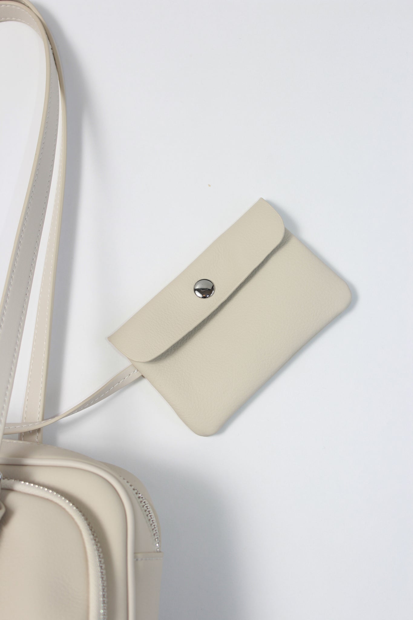 Double Zipper Shoulder Bag in Ivory