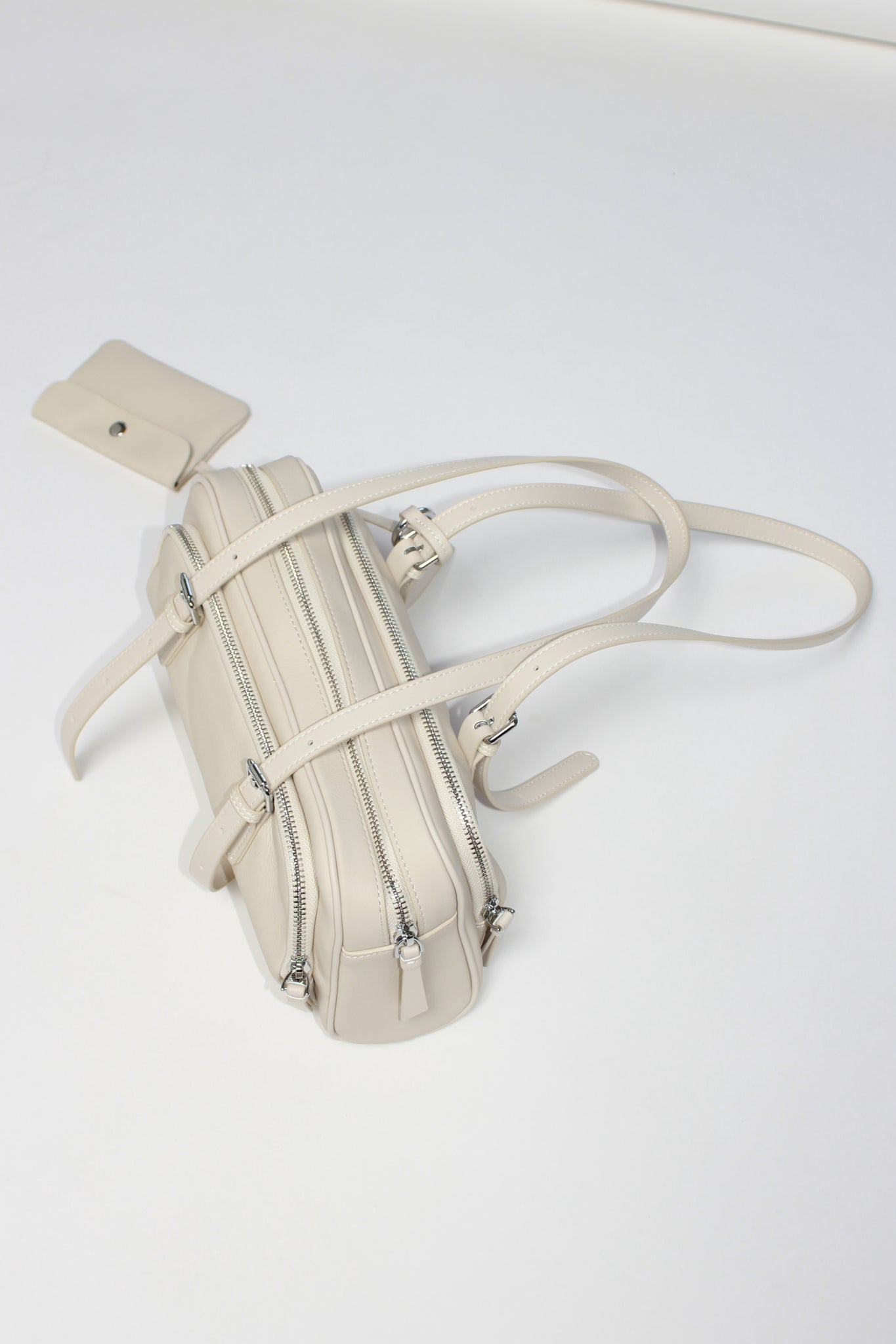 Double Zipper Shoulder Bag in Ivory