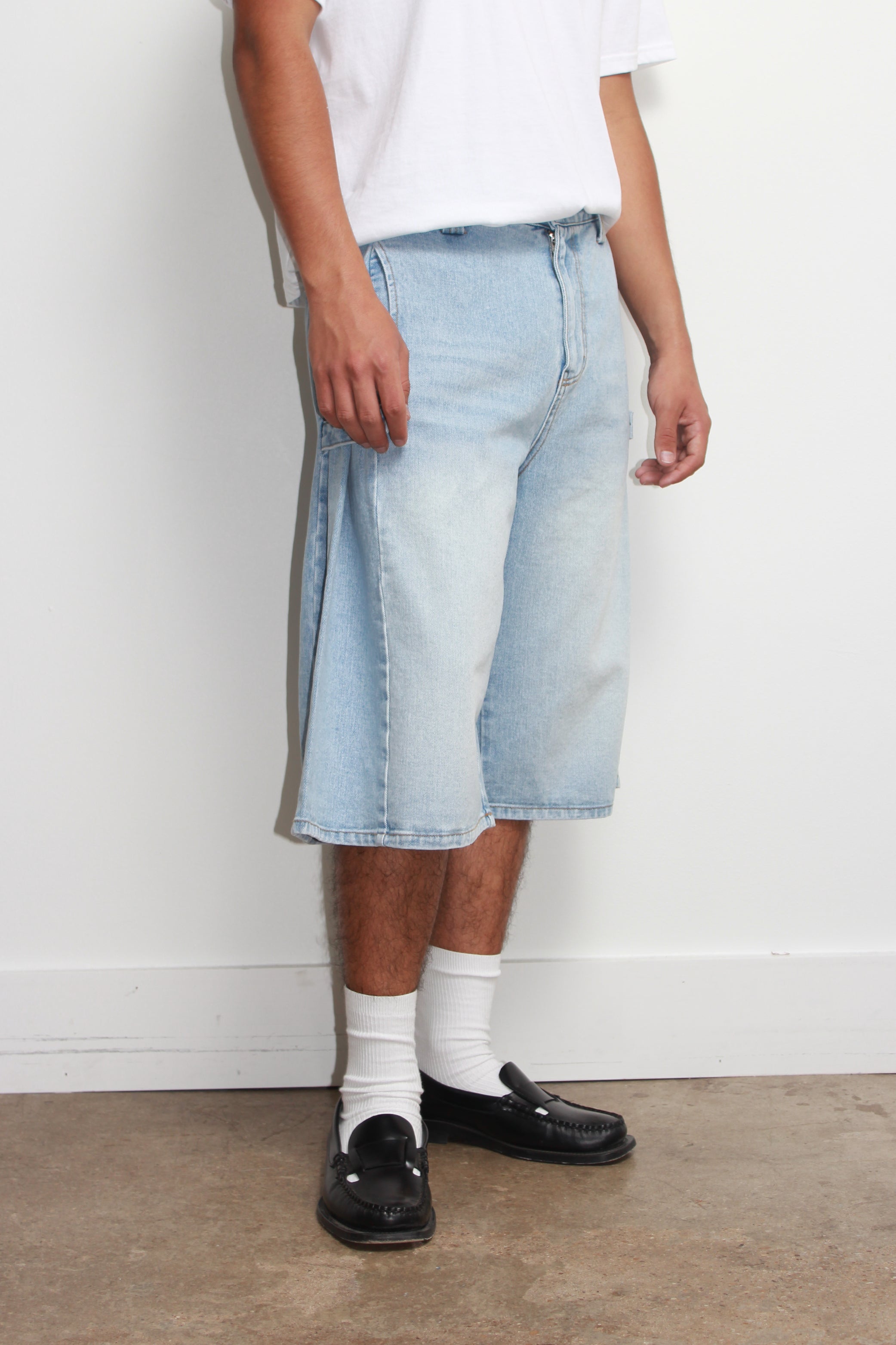 Side Snap Button Bermuda Shorts – Jowa.shop