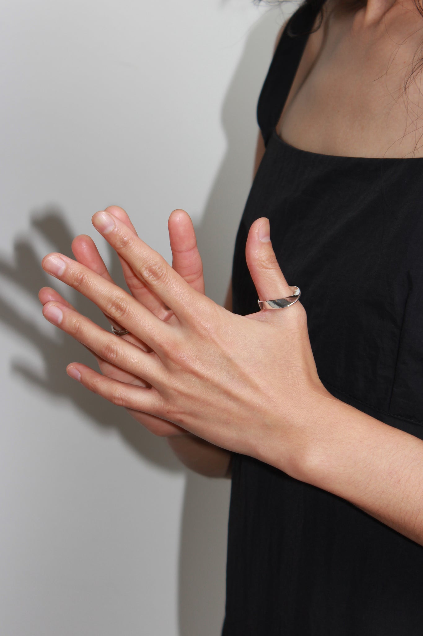 Slim Wavy Ring
