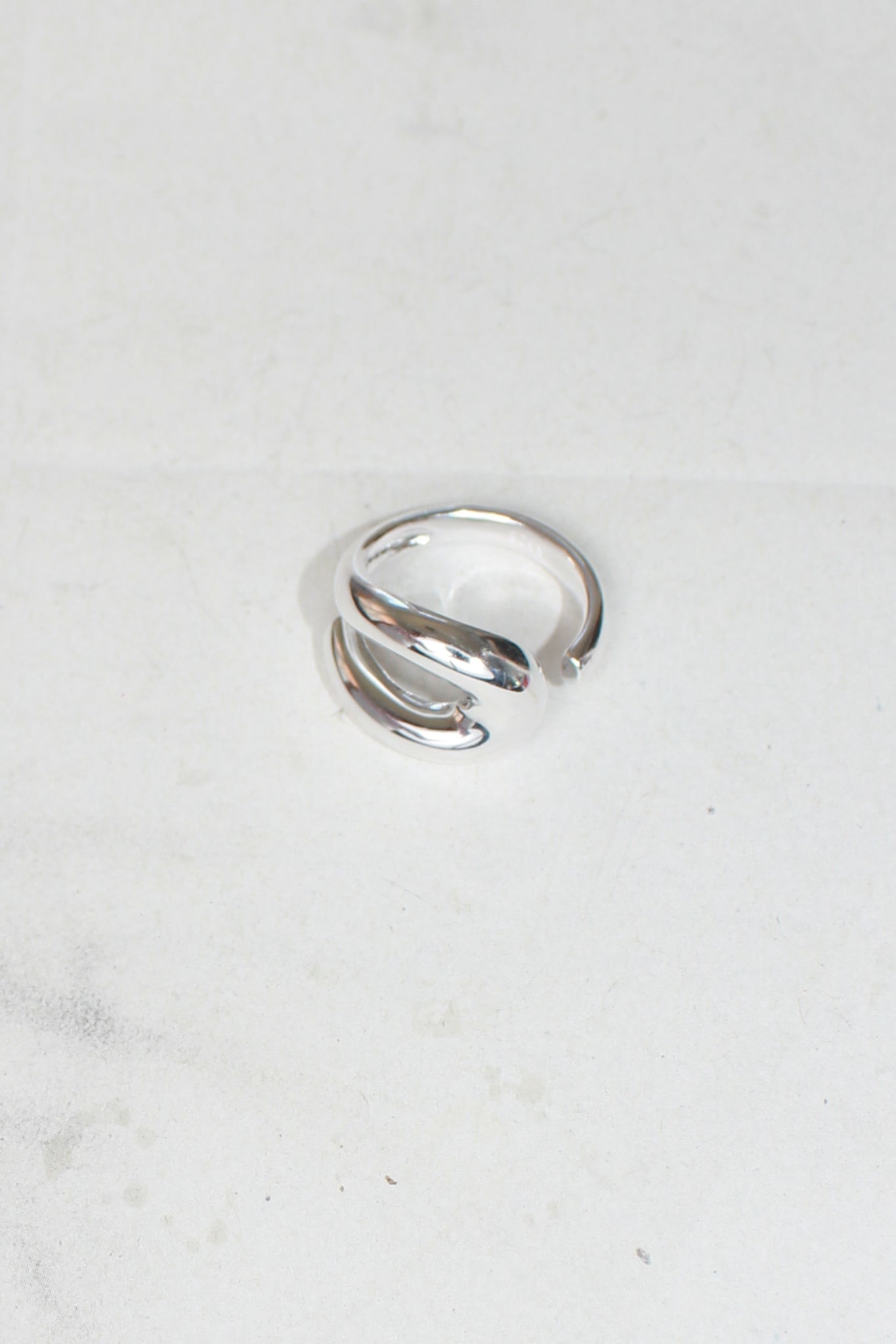 Bold Circle Line Ring