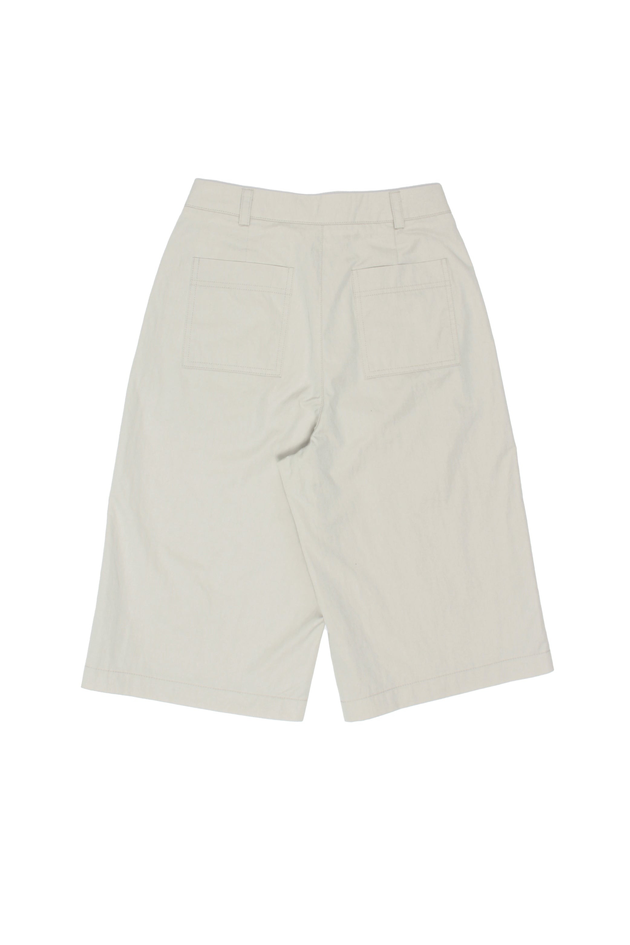 nan◎新品THE NEWHOUSE ROW CAPRI SHORT nan◎新品THE NEWHOUSE ROW CAPRI SHORT THE NEWHOUSE
