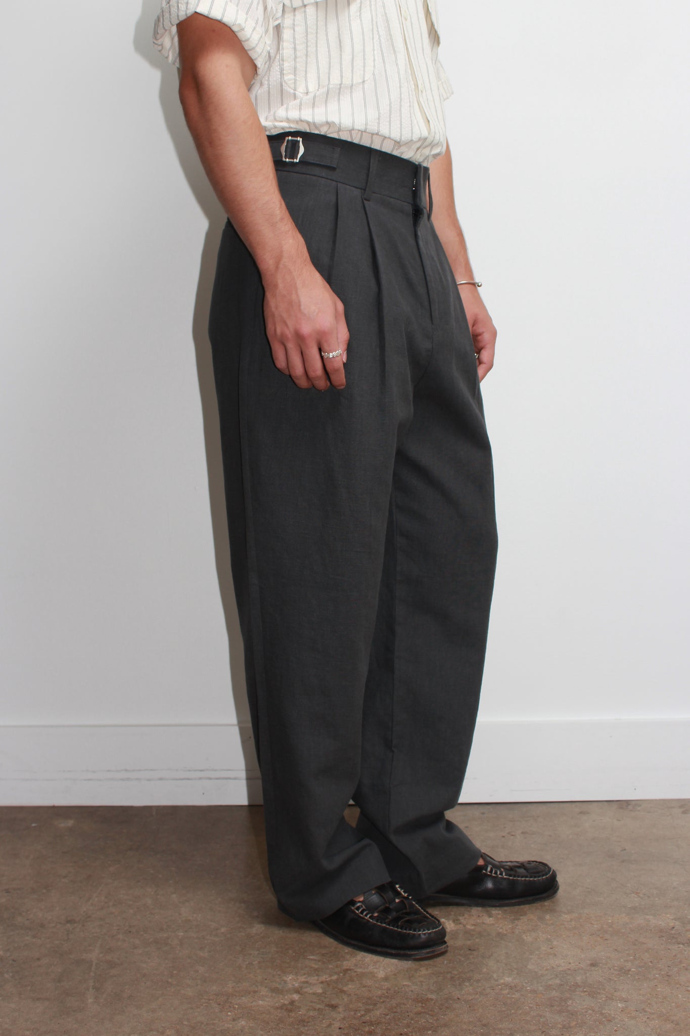 Bizo Linen Trouser in Charcoal