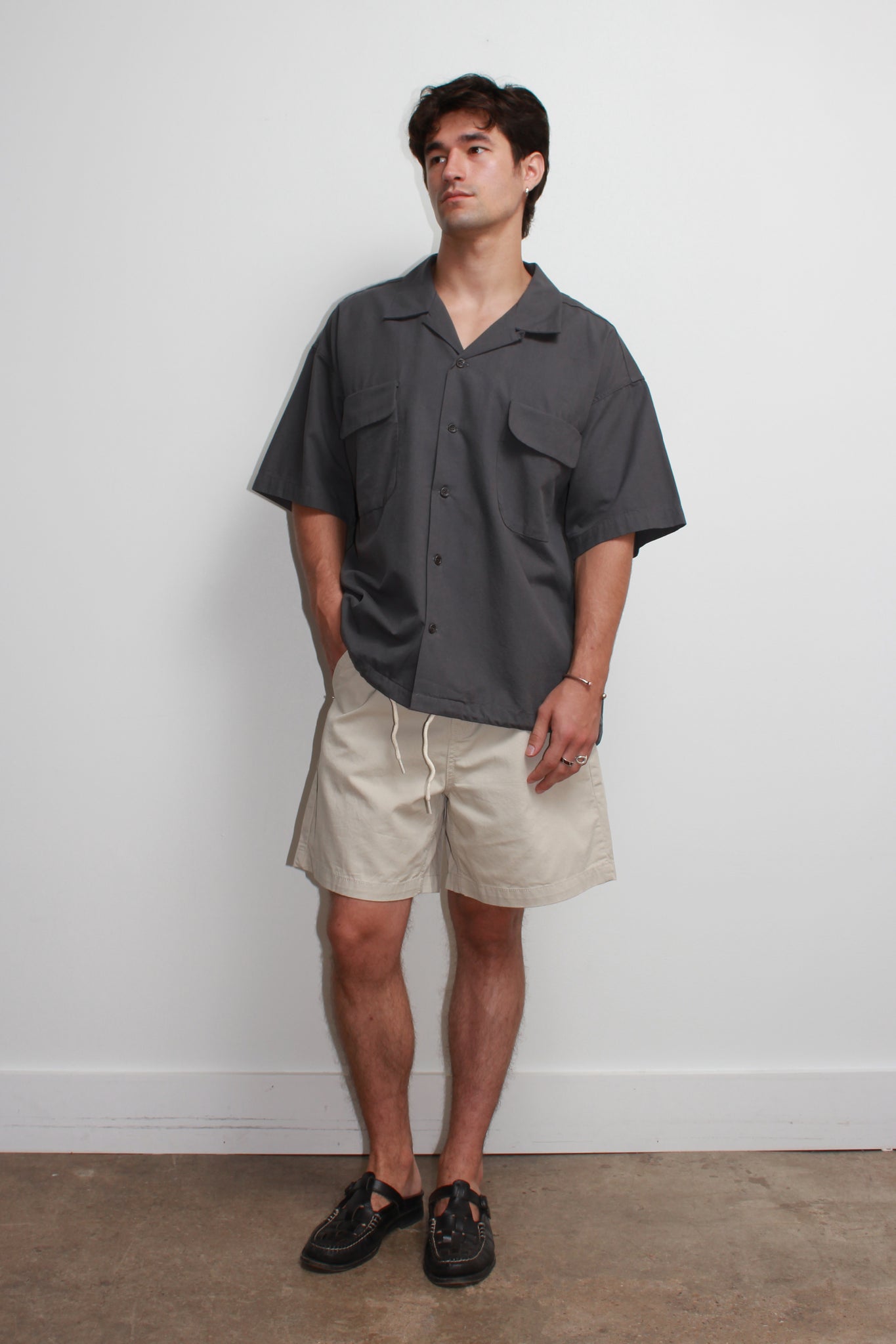 Solid Pocket Shirt in Charcoal