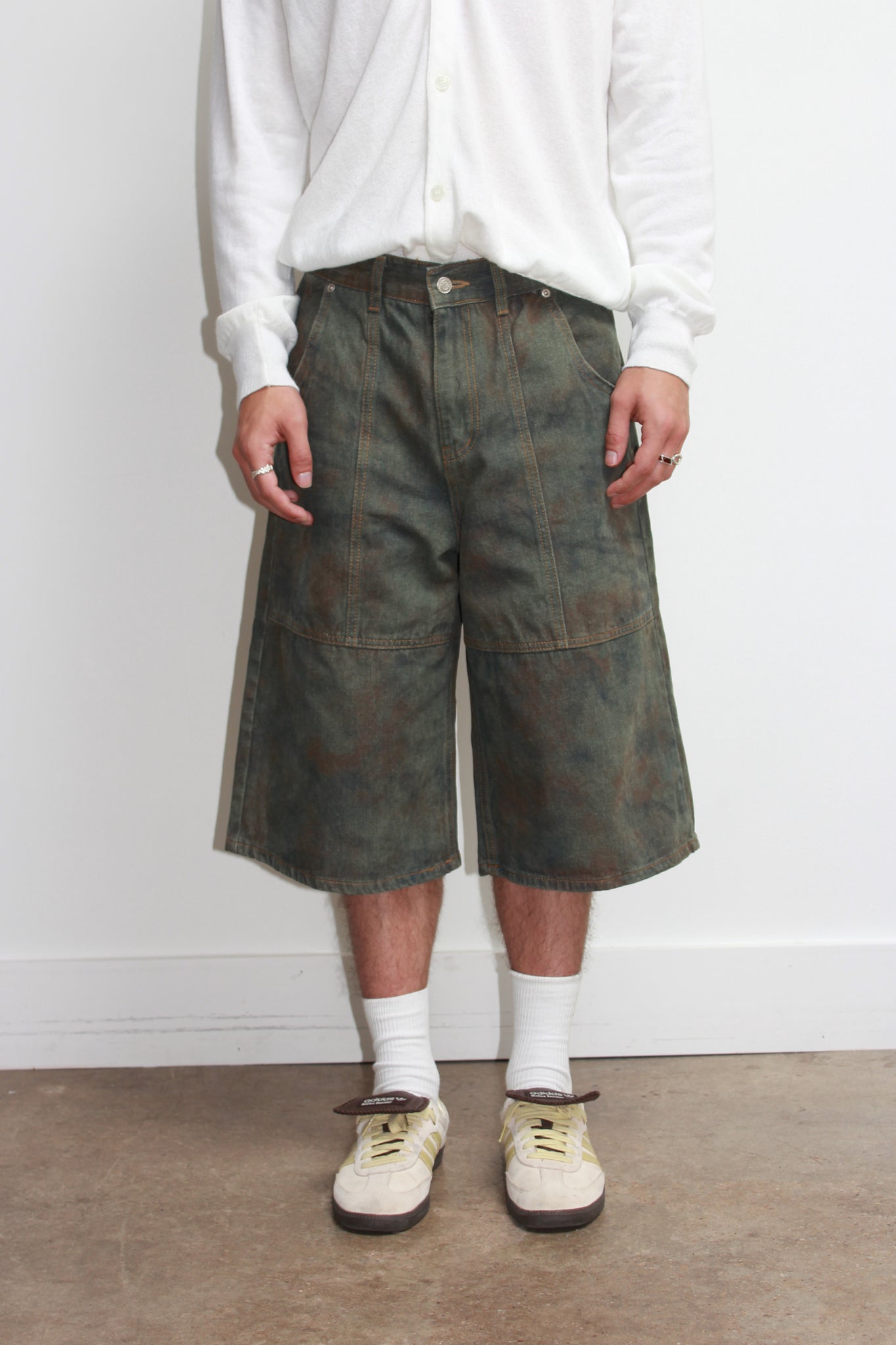 Camo Bermuda Shorts in Olive