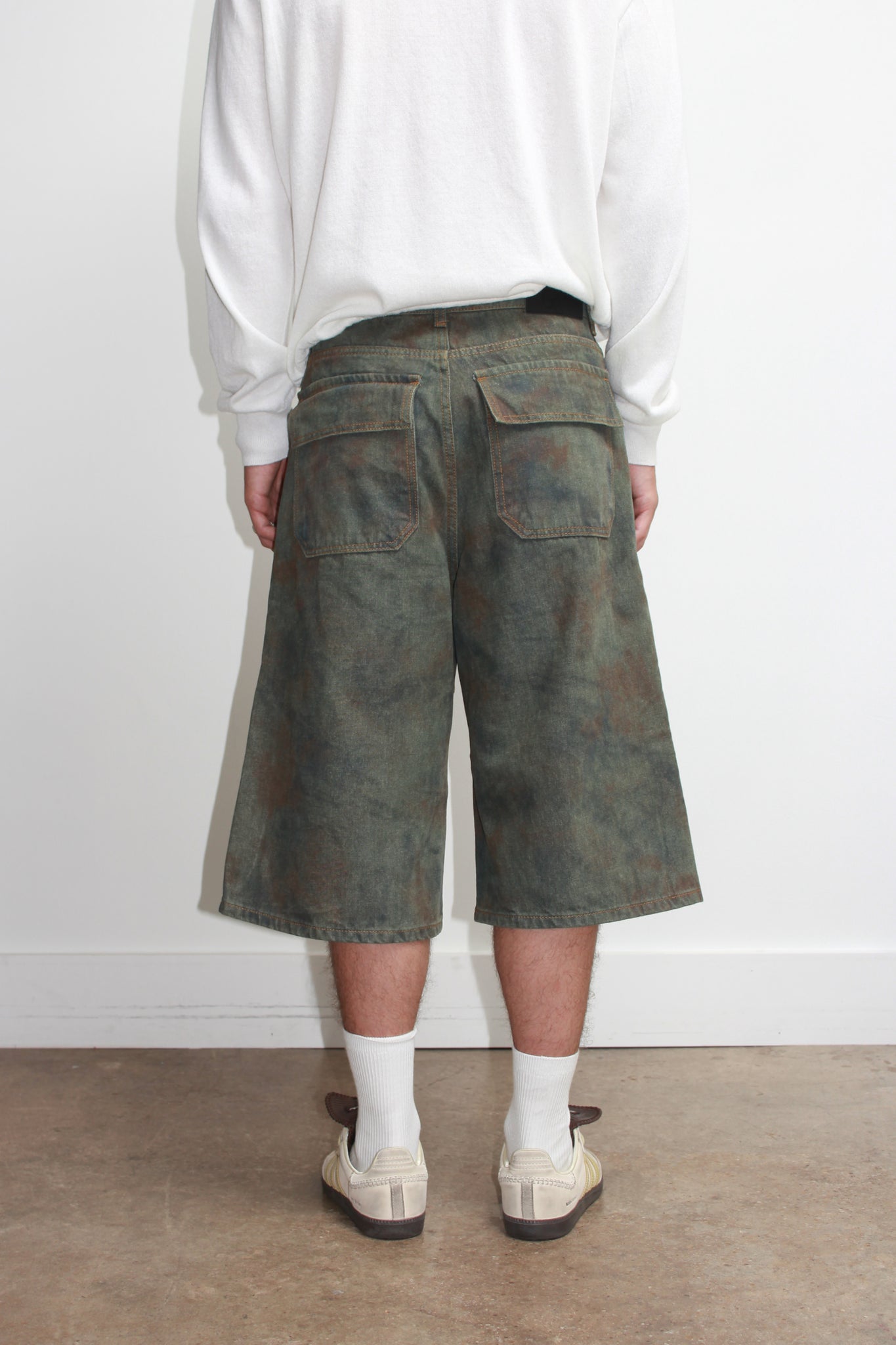 Camo Bermuda Shorts in Olive