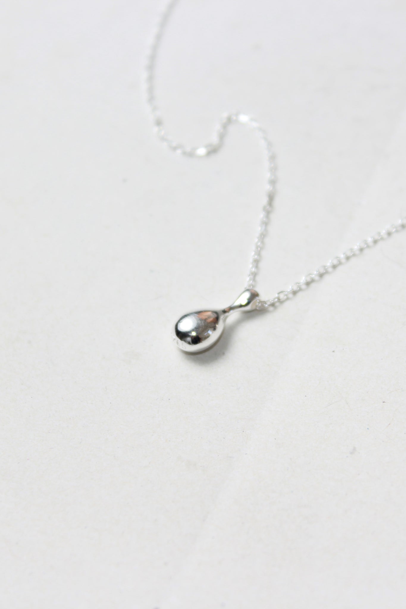 Pin-bowl Necklace