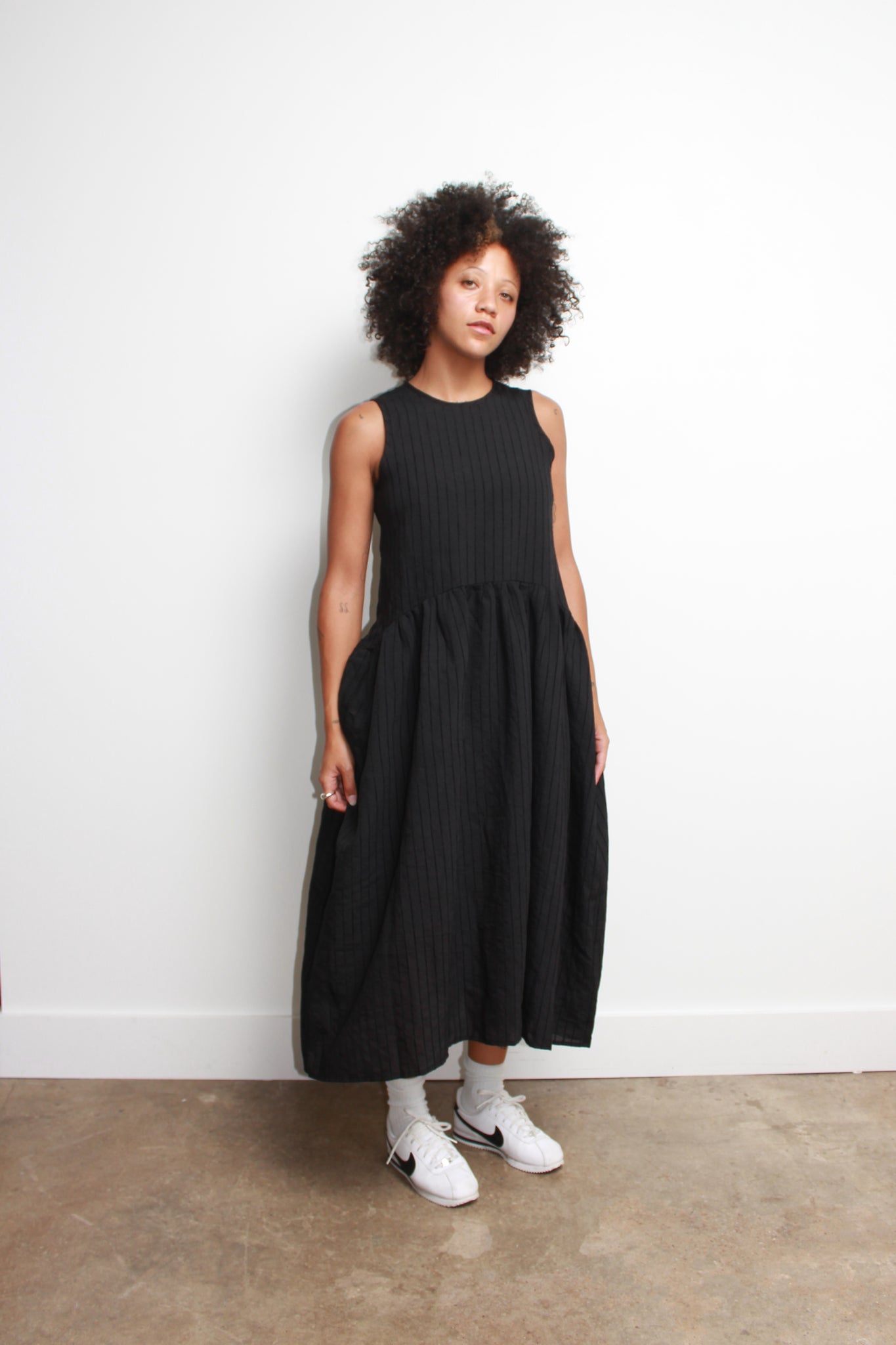 Summer Balloon Skirt Dress in Black