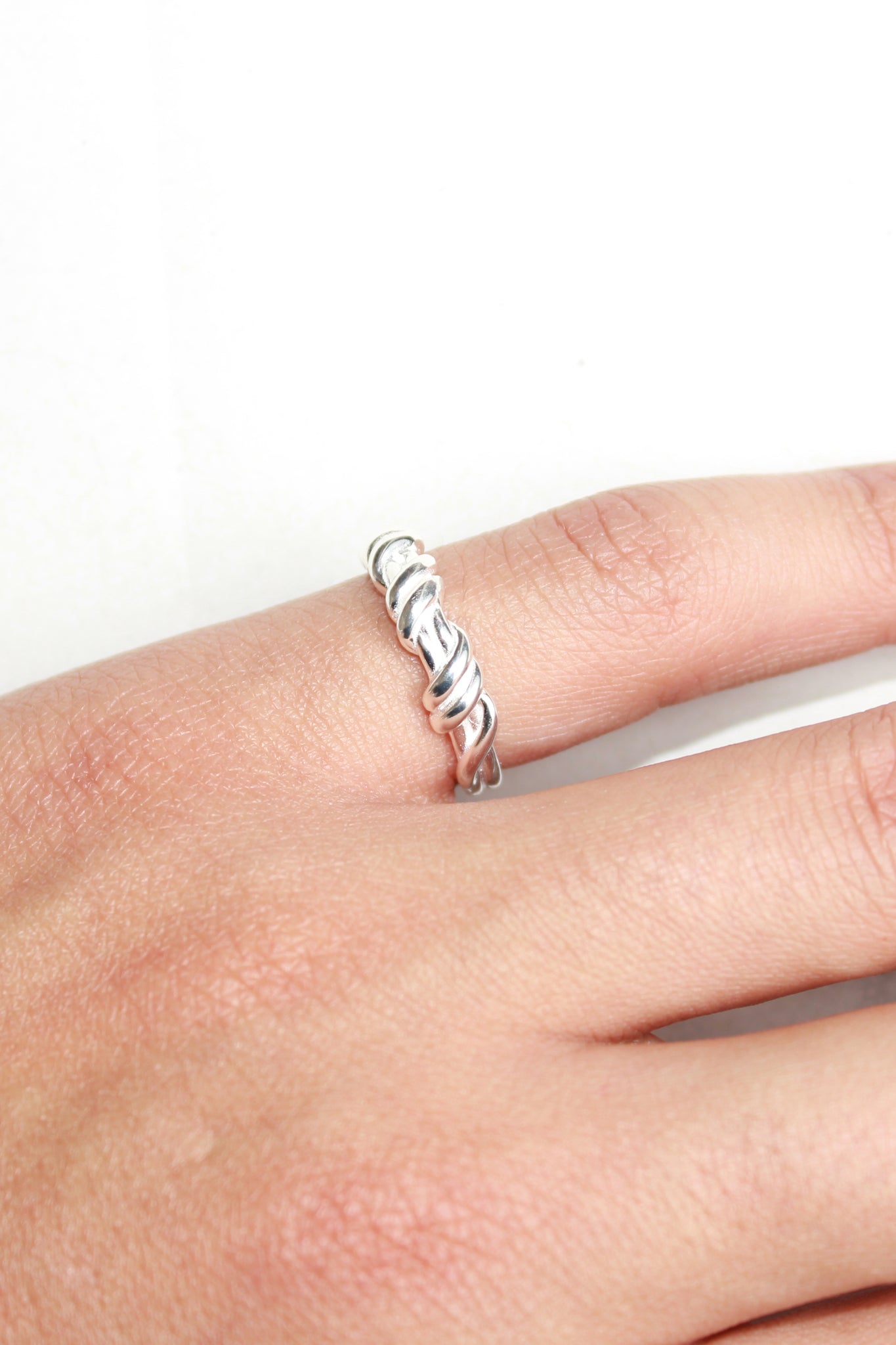 Twist Warp Ring in Silver