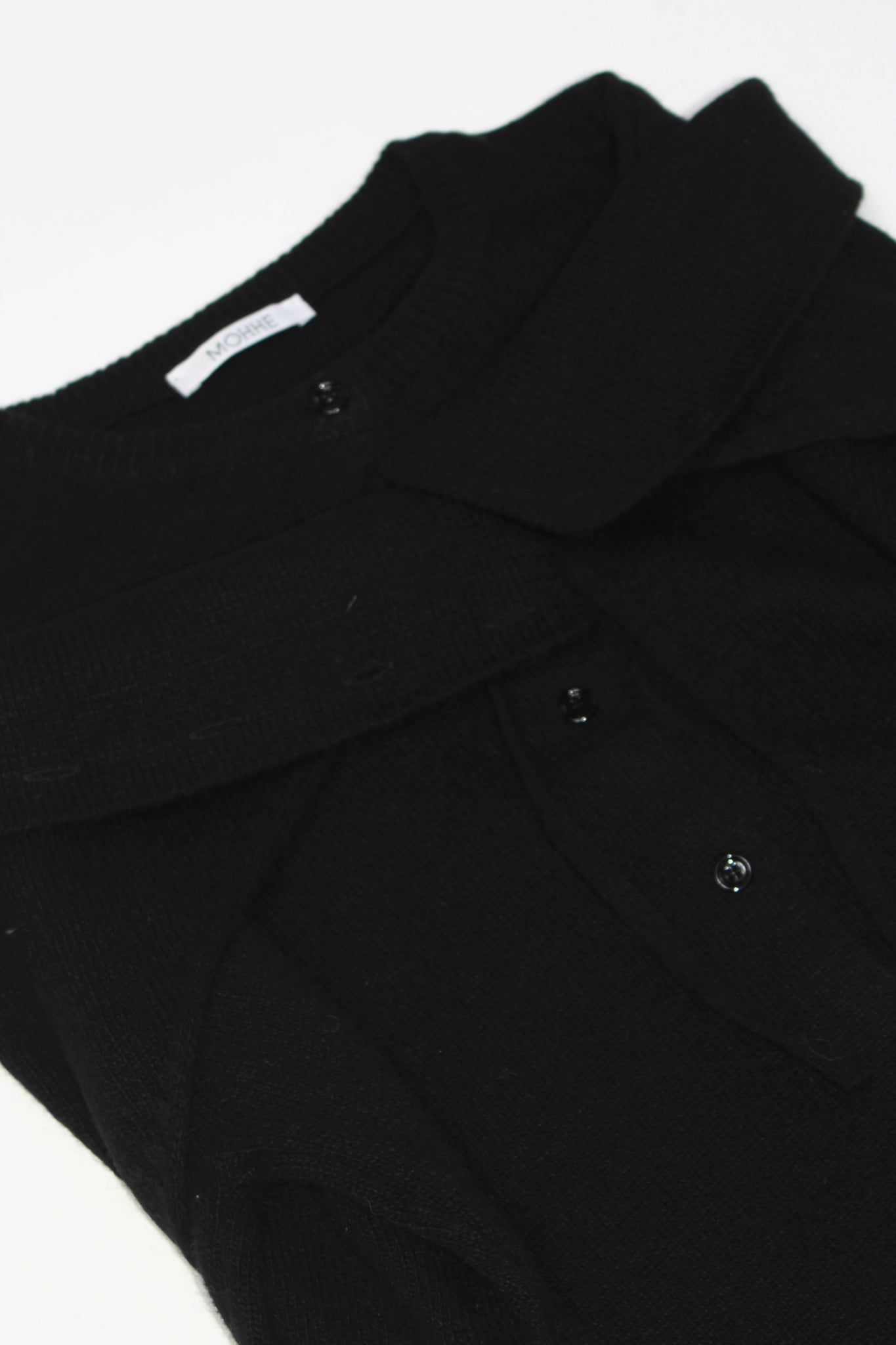 Moh Rounded Cardigan in Black
