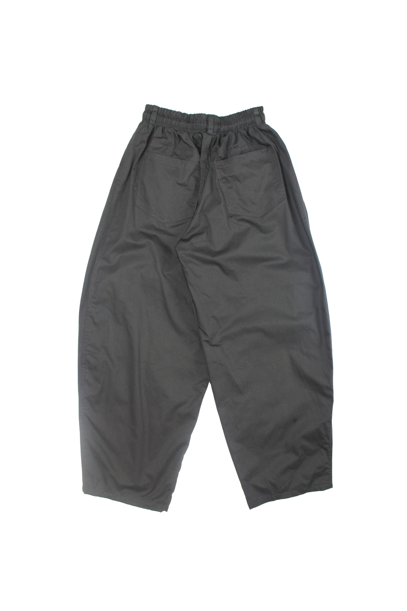 Settle Curved Barrel Leg Pant in Charcoal