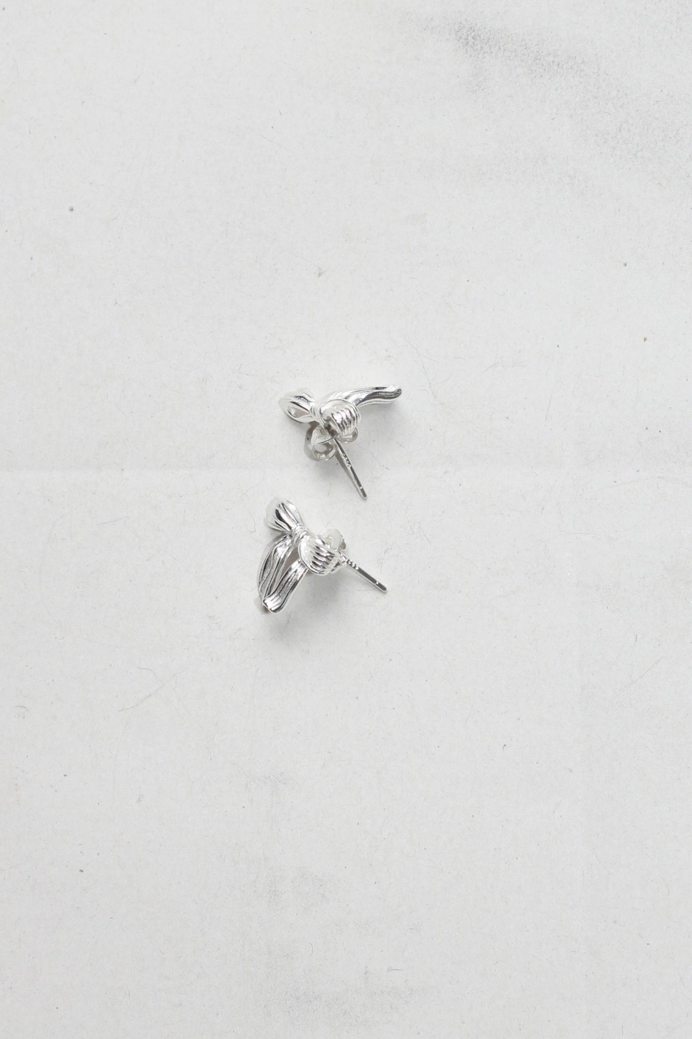 Stripe Ribbon Earring in Silver