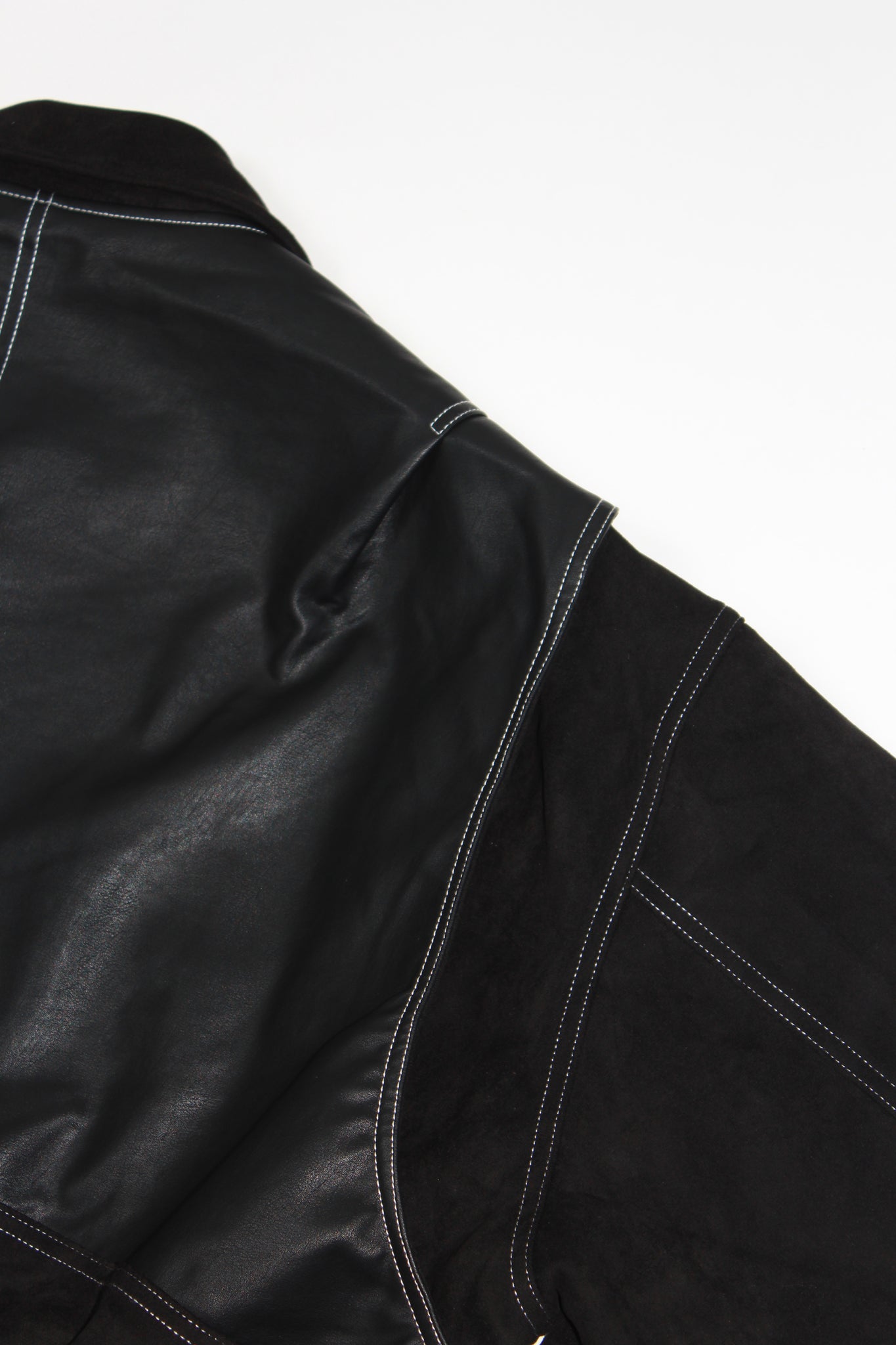 Own Two-tone Viper Jacket in Black