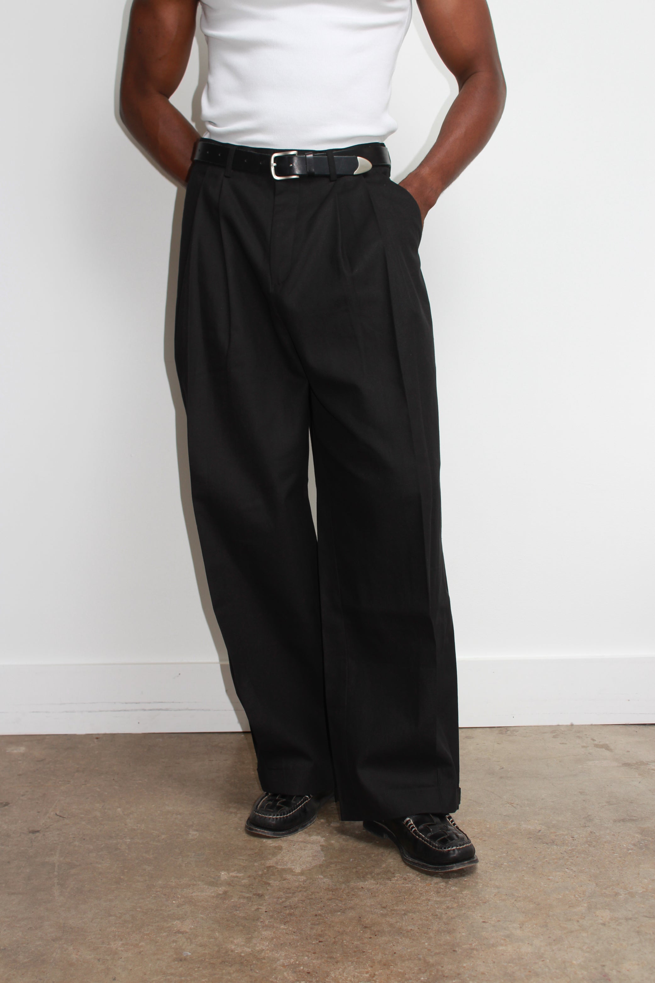 JERSEY PIN TUCK PANTS(BLACK) – MAGIC STICK ENTERTAINMENT