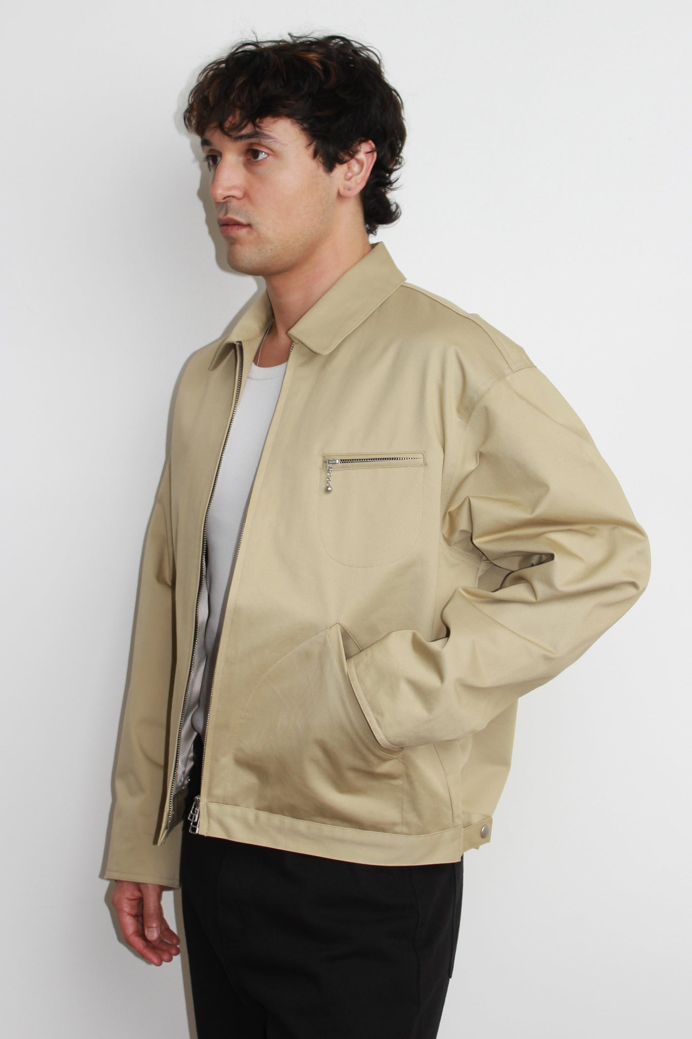 Howell Minimal Work Jacket in Khaki