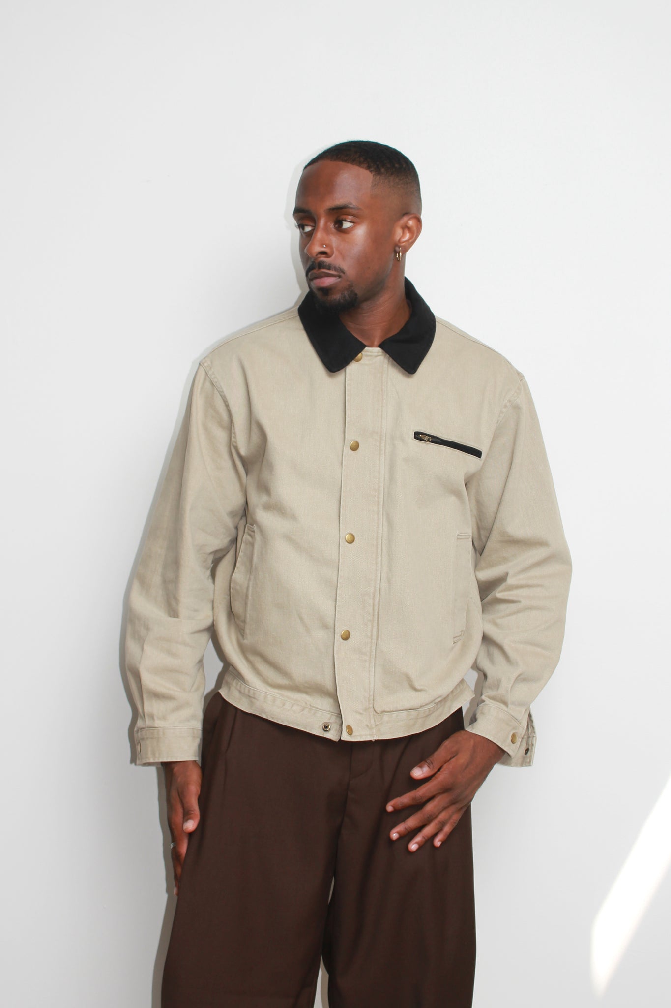 Collar Contrast Washed Jacket in Beige