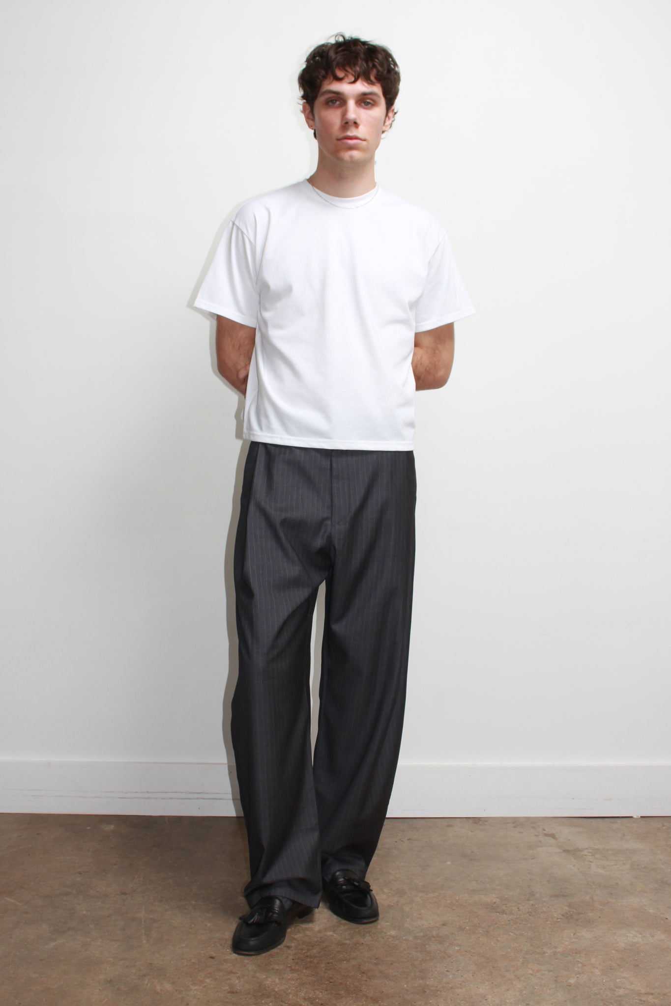Jenna Pin Stripe Pin-Tuck Trouser in Charcoal