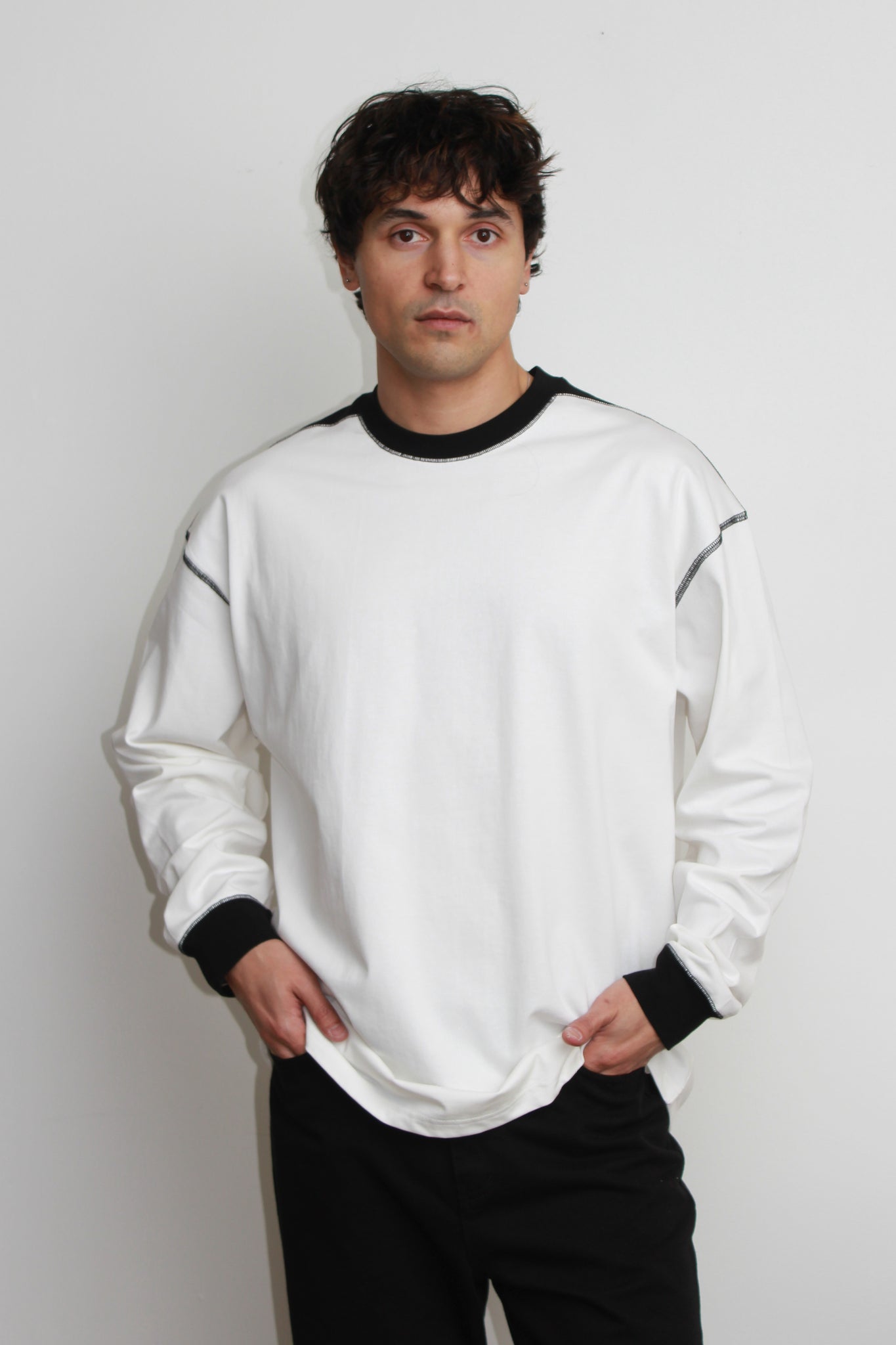 Contrast stitch long sleeve T-shirt in Black