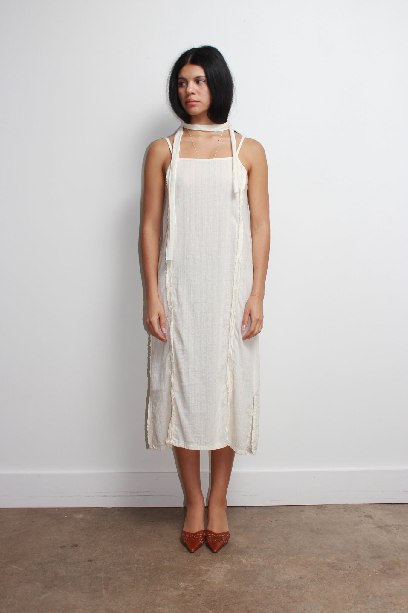 Raw Hem Pleated Scarf Dress in Black