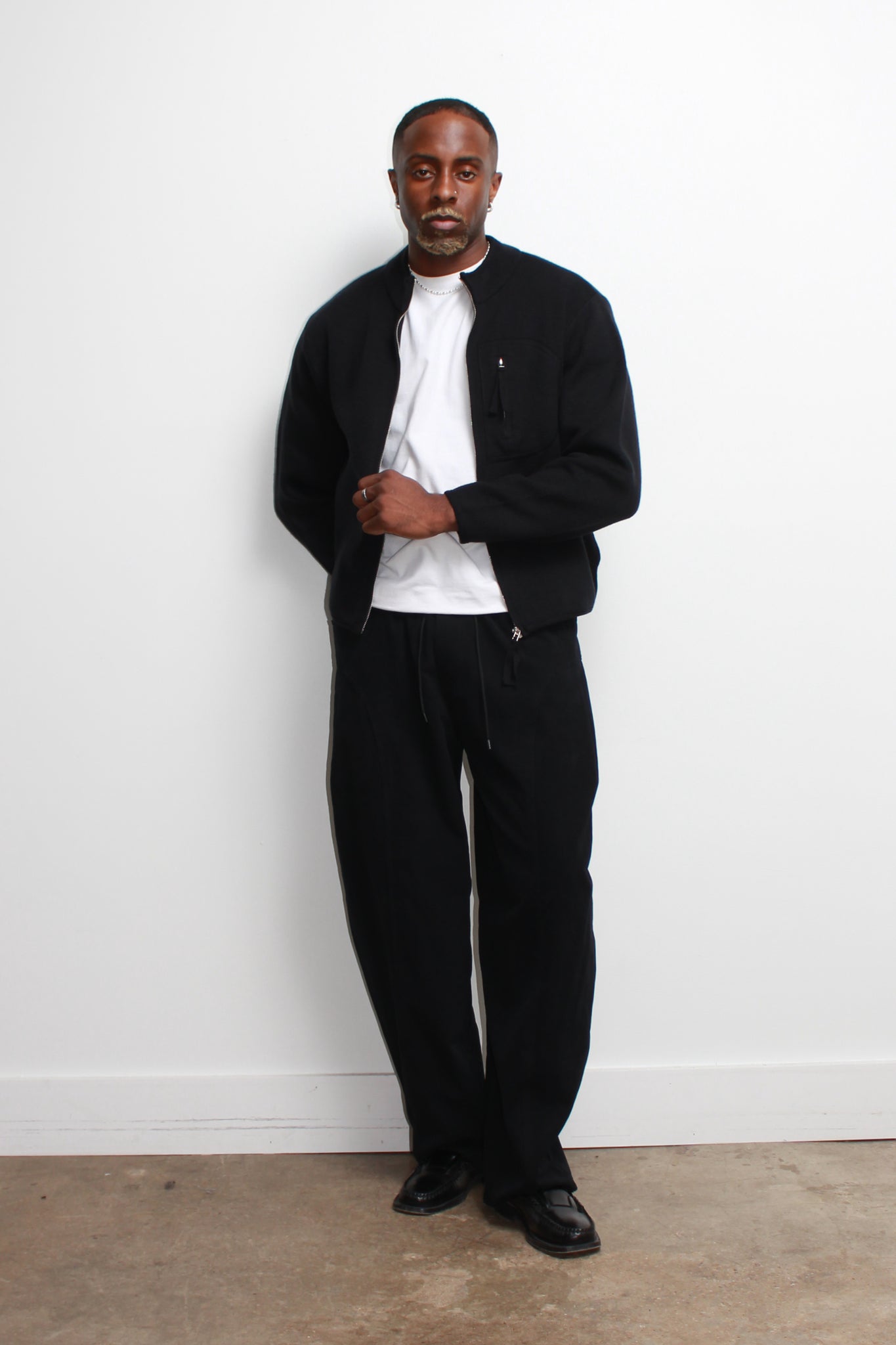 Crome Curved Barrel Leg Pant in Black