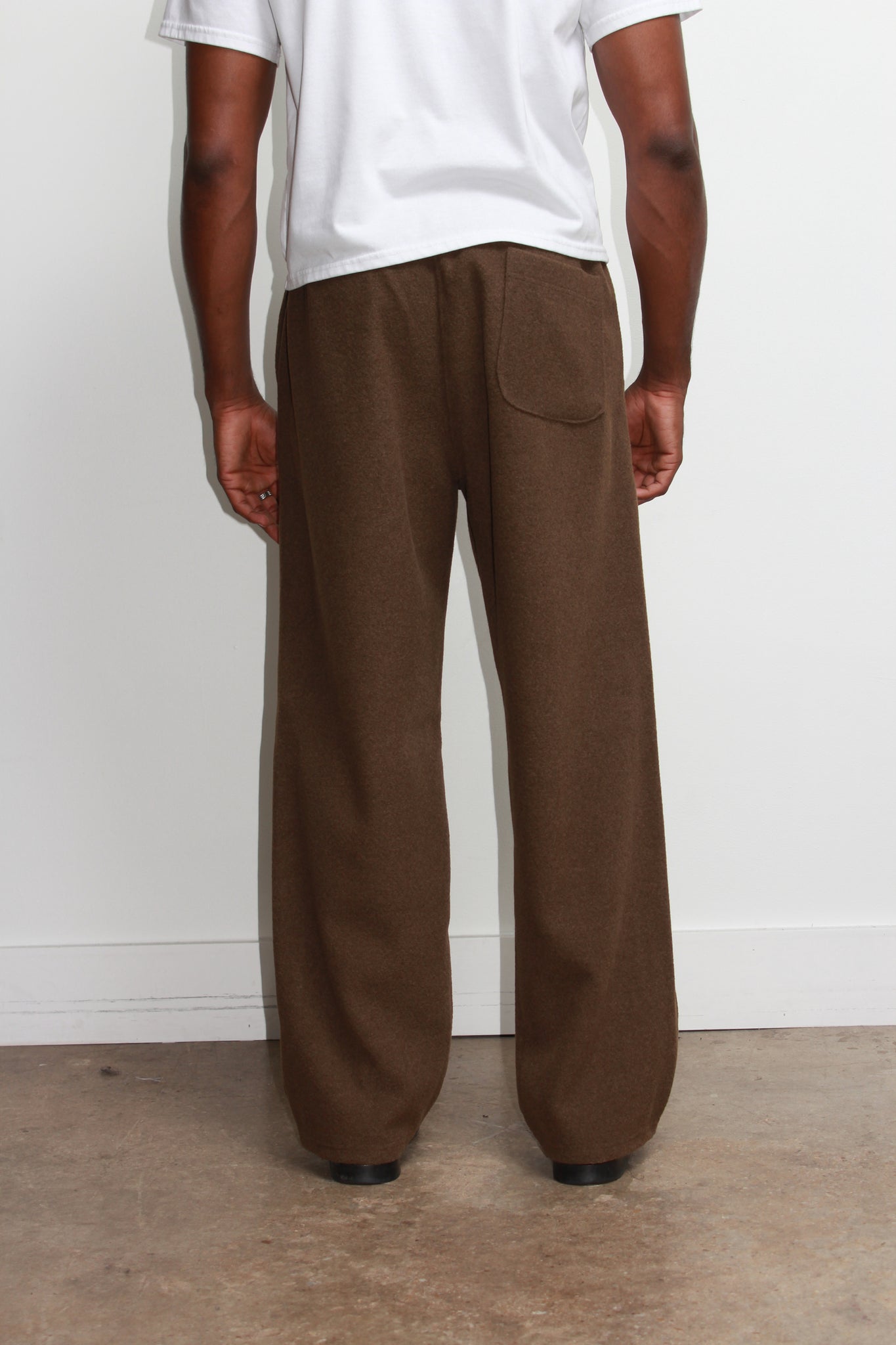 Wool Straight leg pants in Olive Beige