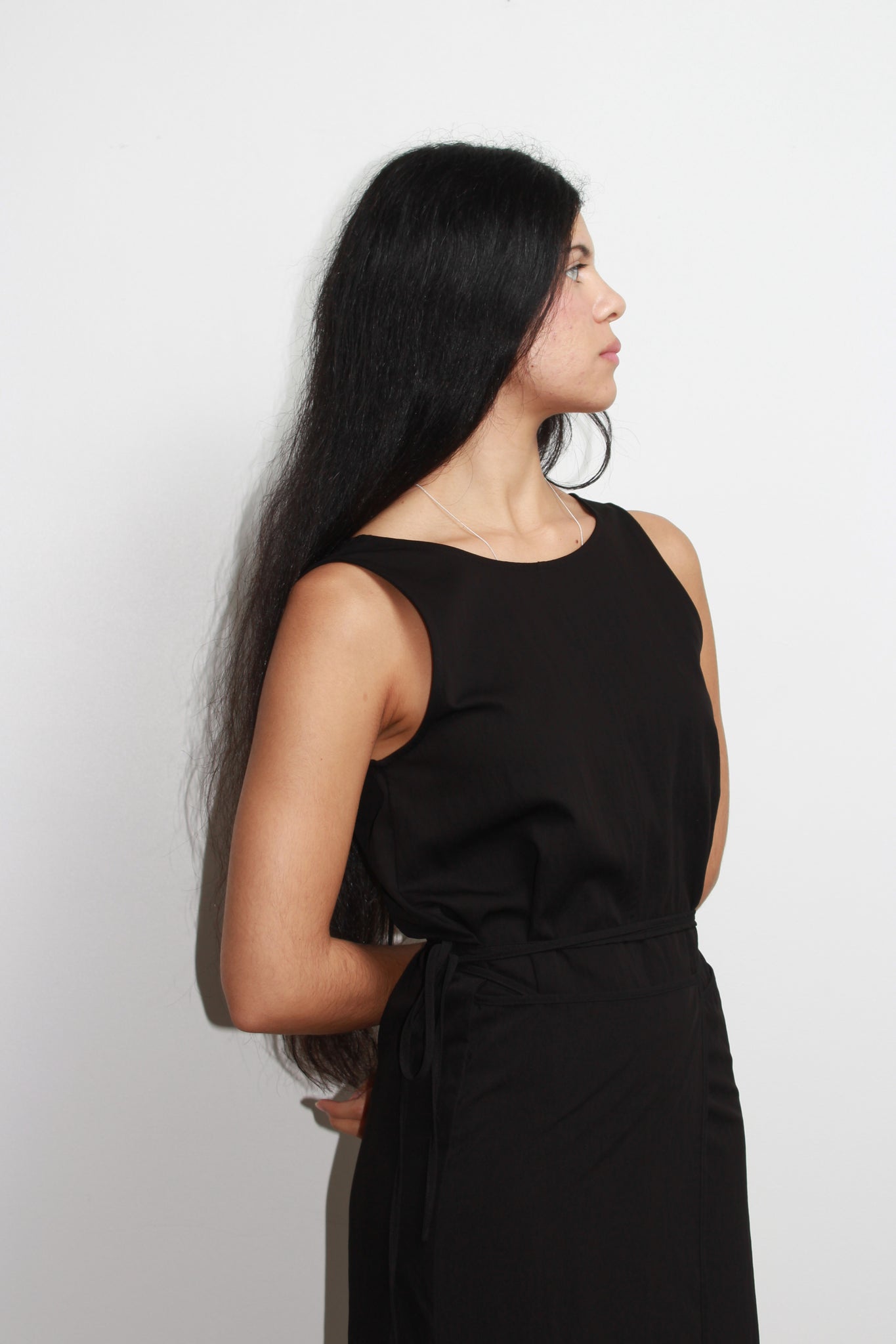 MOHHE Low Wrap Dress in Black