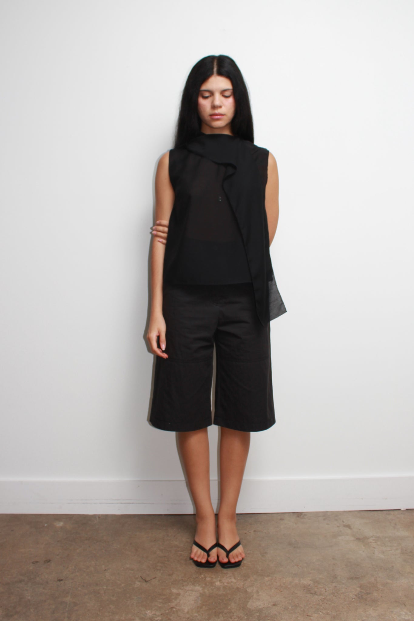 Sandy Sleeveless Top in Black