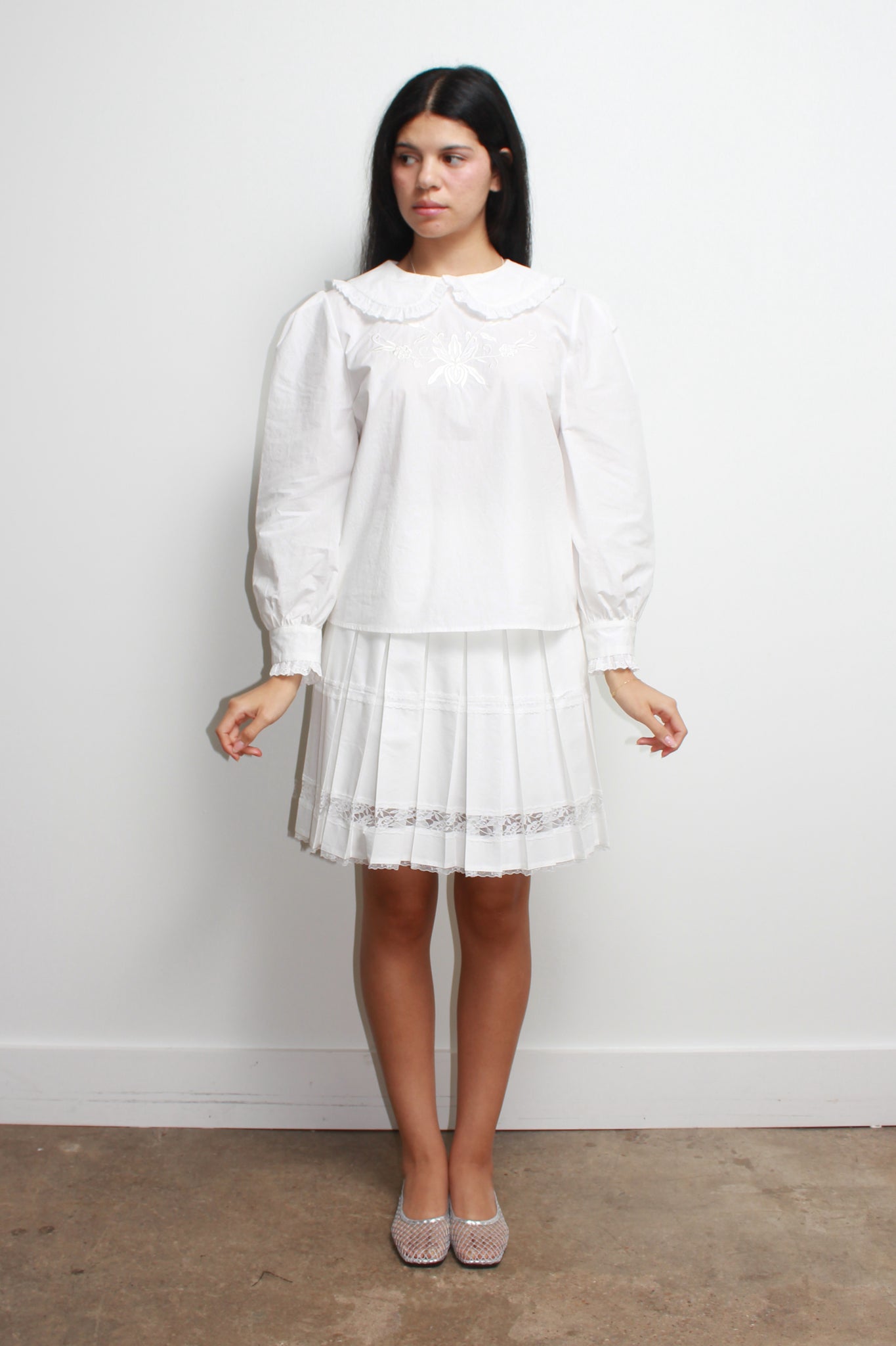 Uro Lace Pleated Skirt
