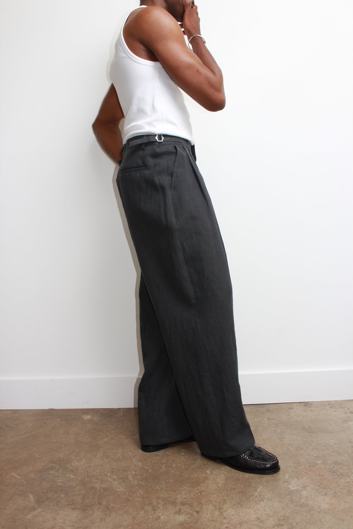 Ever Linen Pants in Charcoal