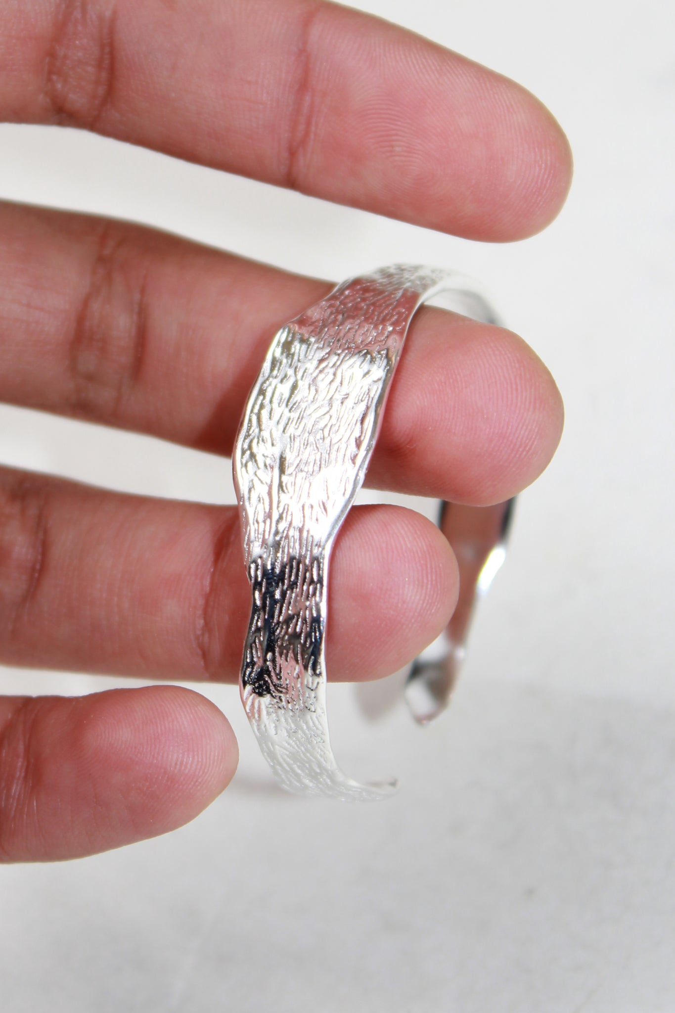 Scrape Flat Cuff bracelet