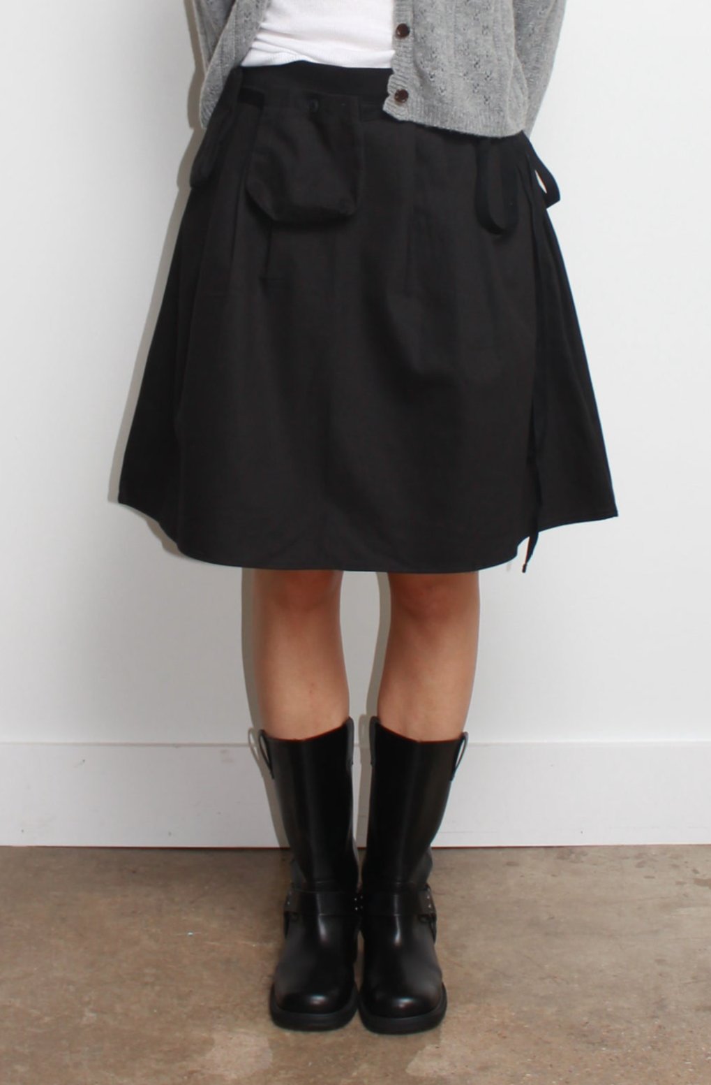 Pocket Belt Skirts in Black